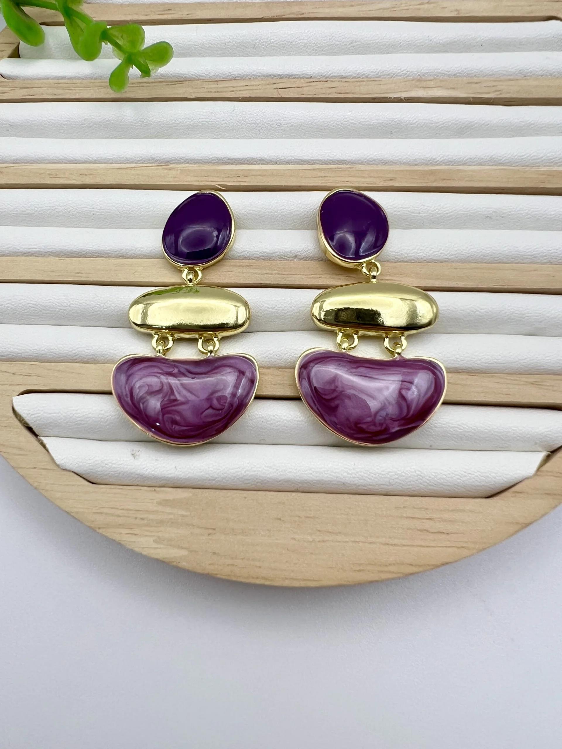 Geometrik Mor Küpe