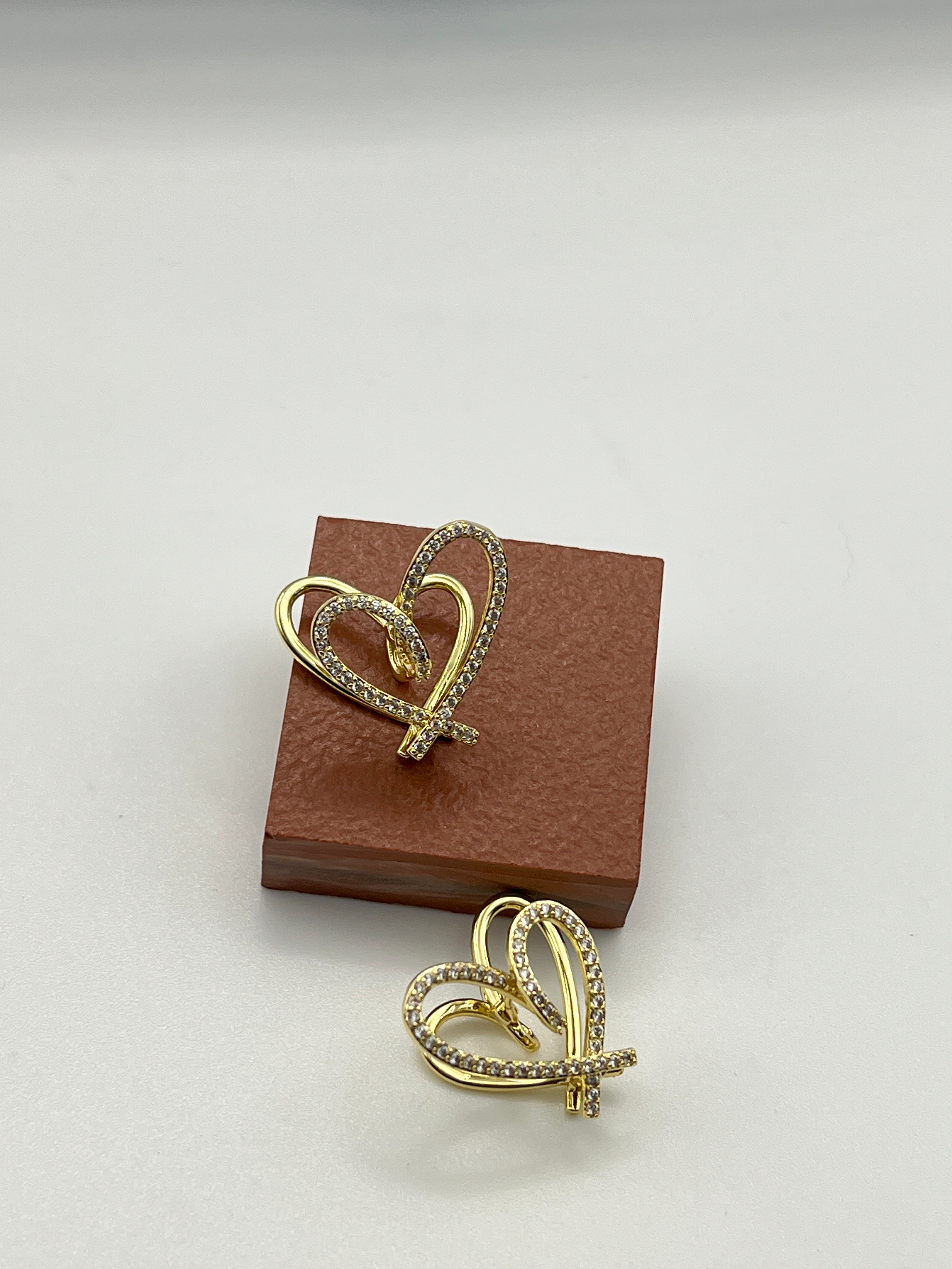 Kalpli Küpe (gold)
