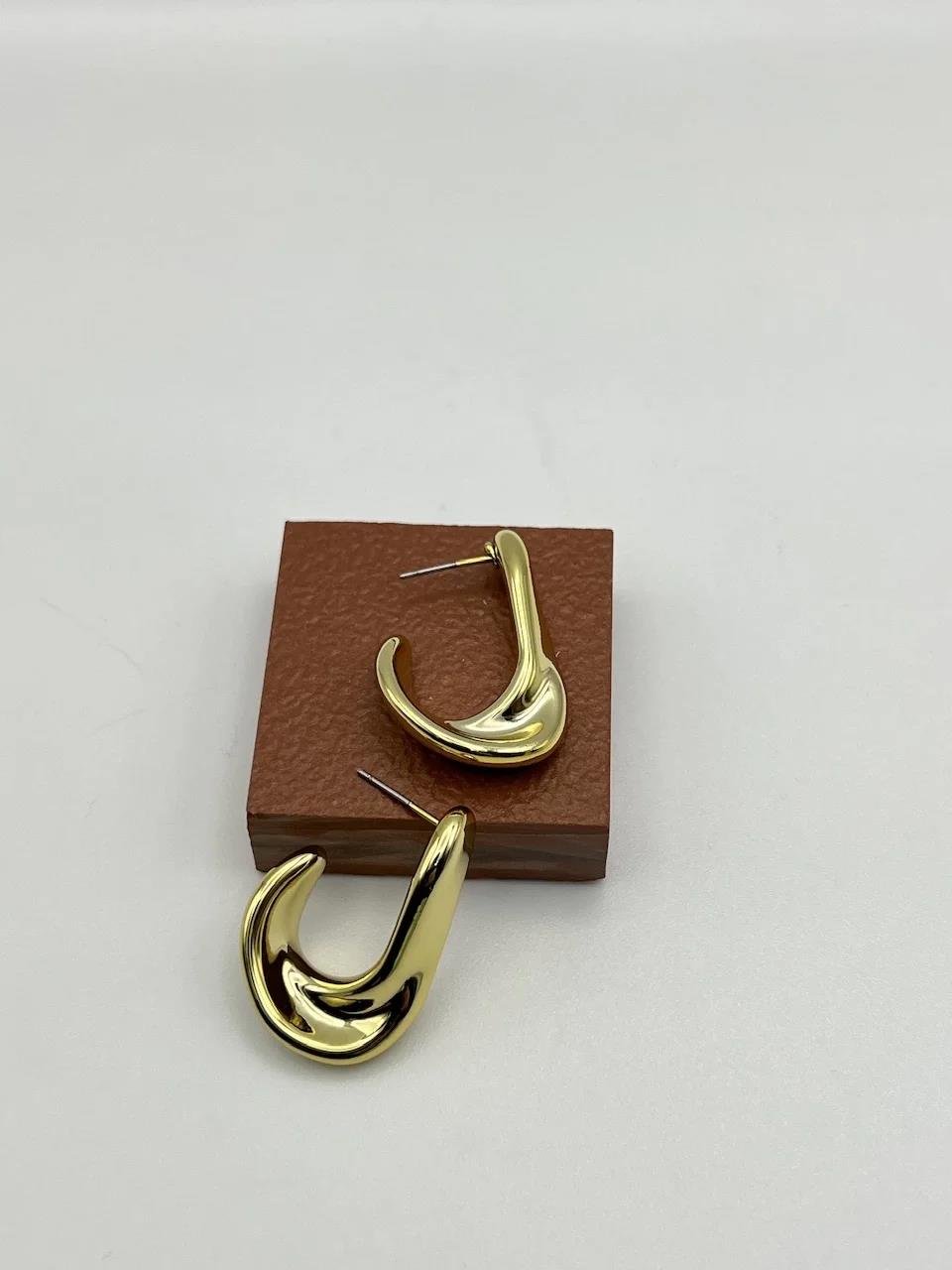 Özel Seri Asimetlerik 14k gold Küpe 3cm