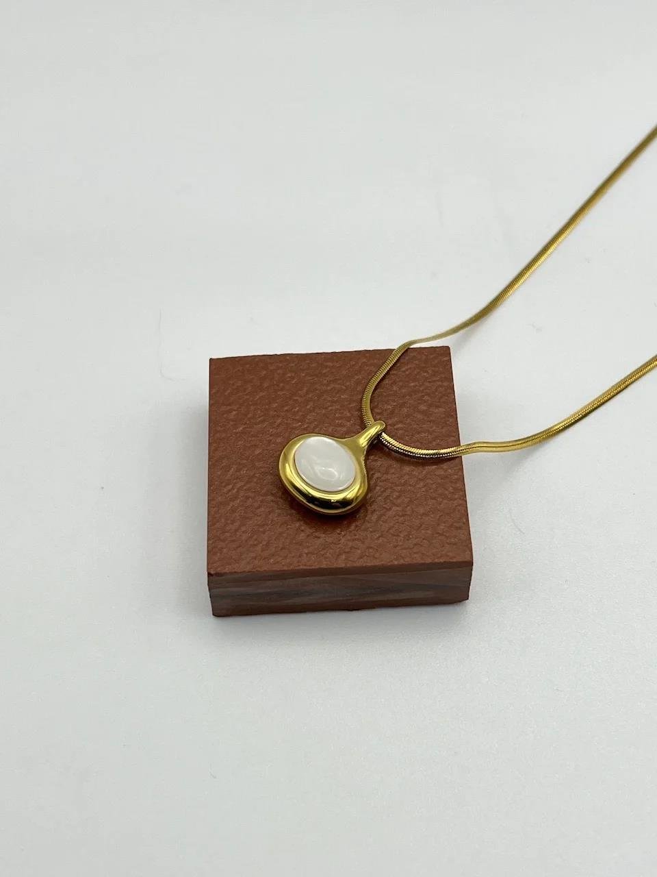 Sedef Taşlı Çelik Kolye 45+5cm