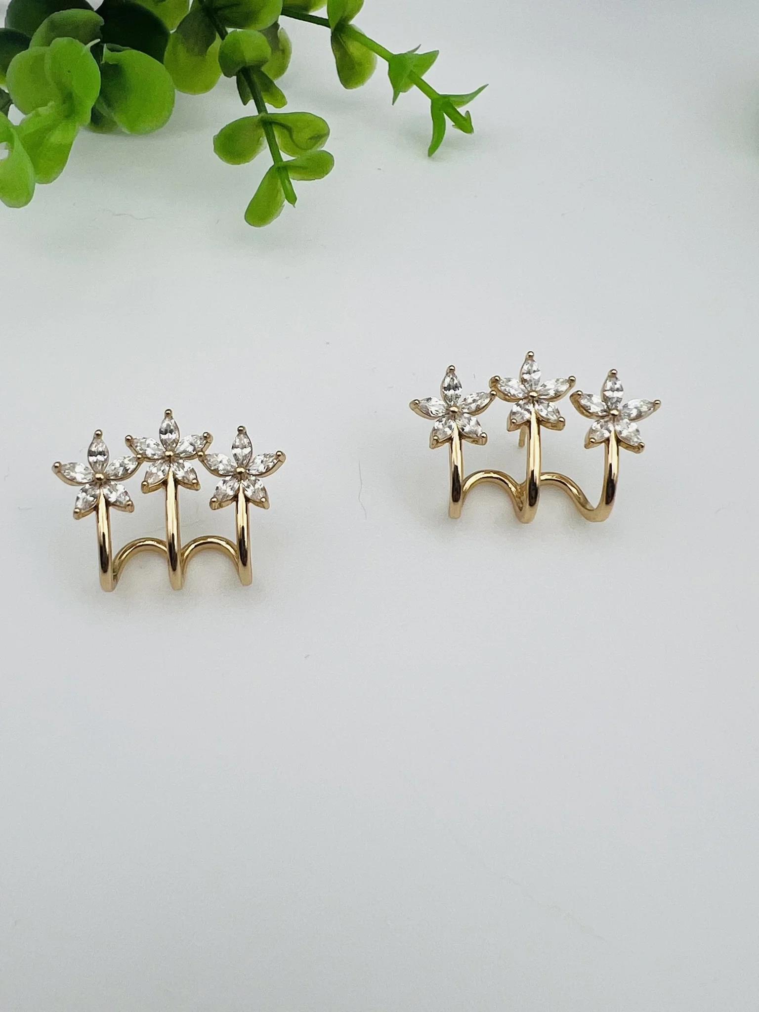 Xuping Çoklu Görünümlü Küpe (17mm)