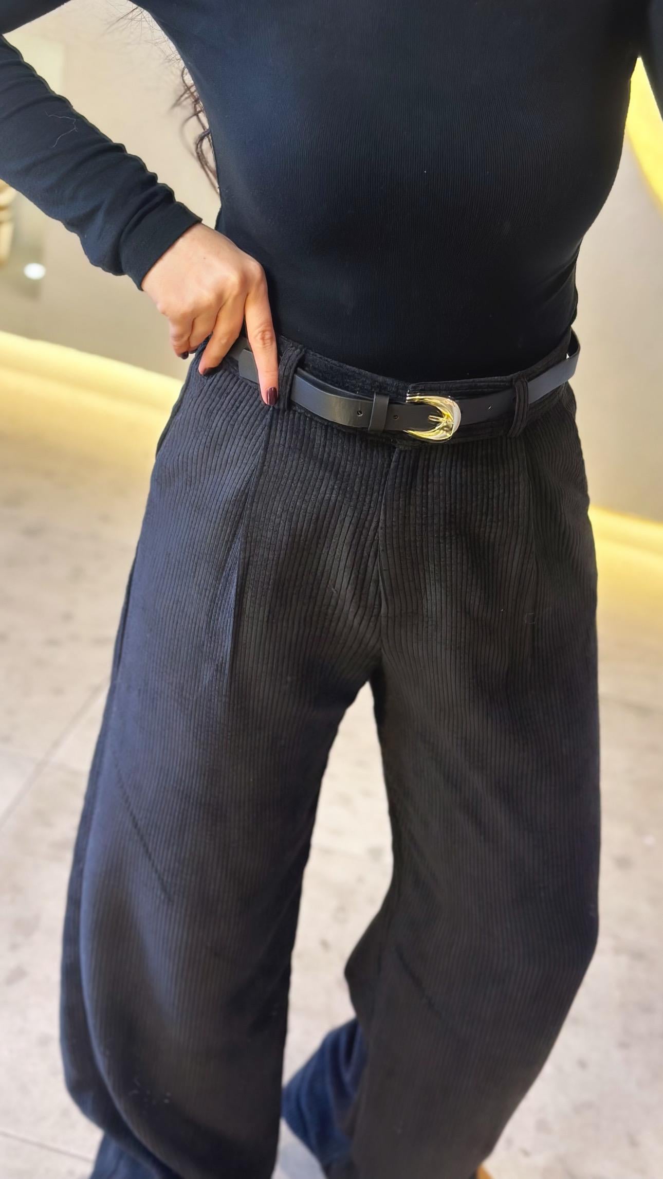 Kemerli Fitilli Kadife Bol Paça Pantolon Siyah