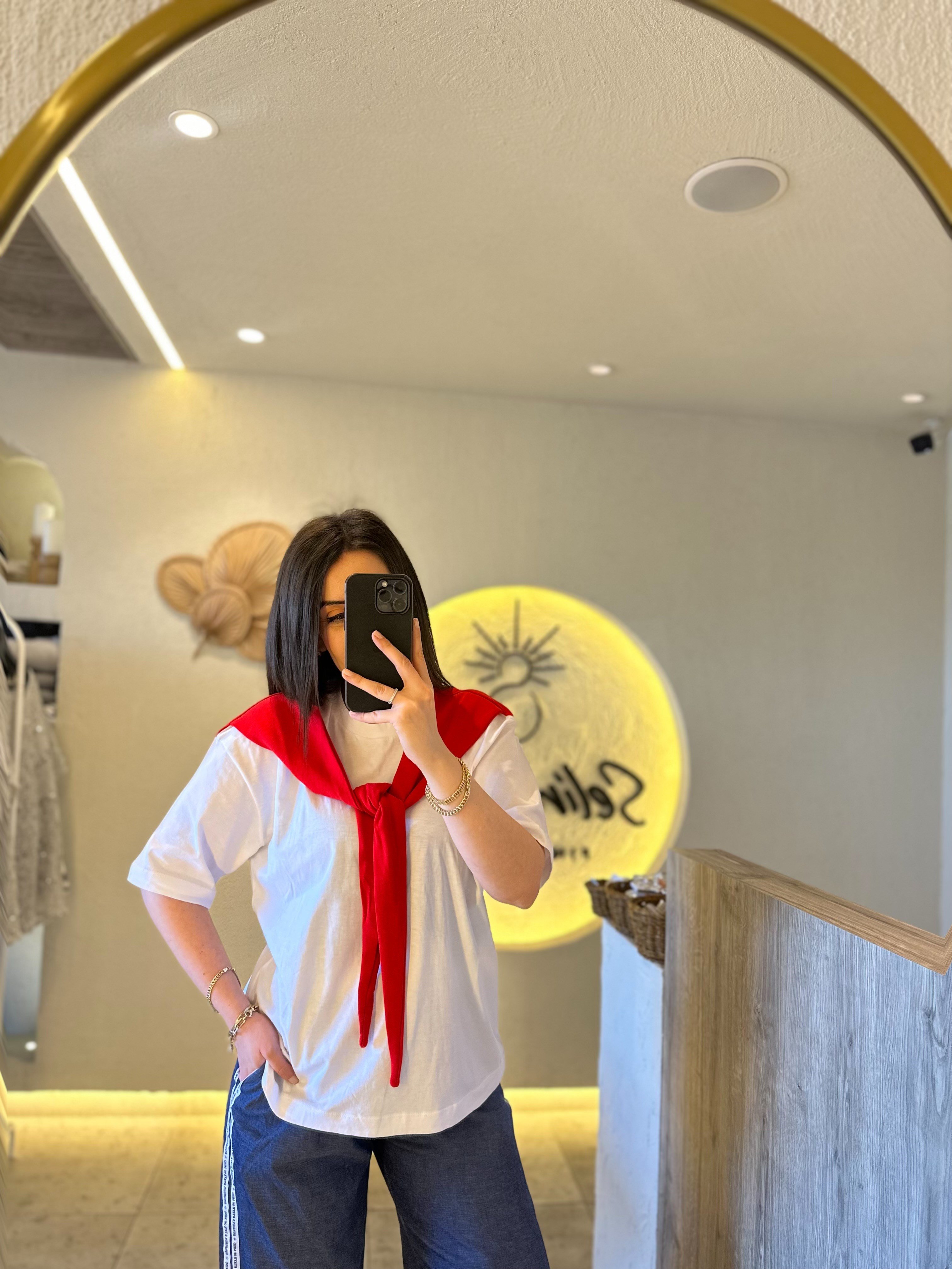 Kendinden Bağlamalı T-Shirt