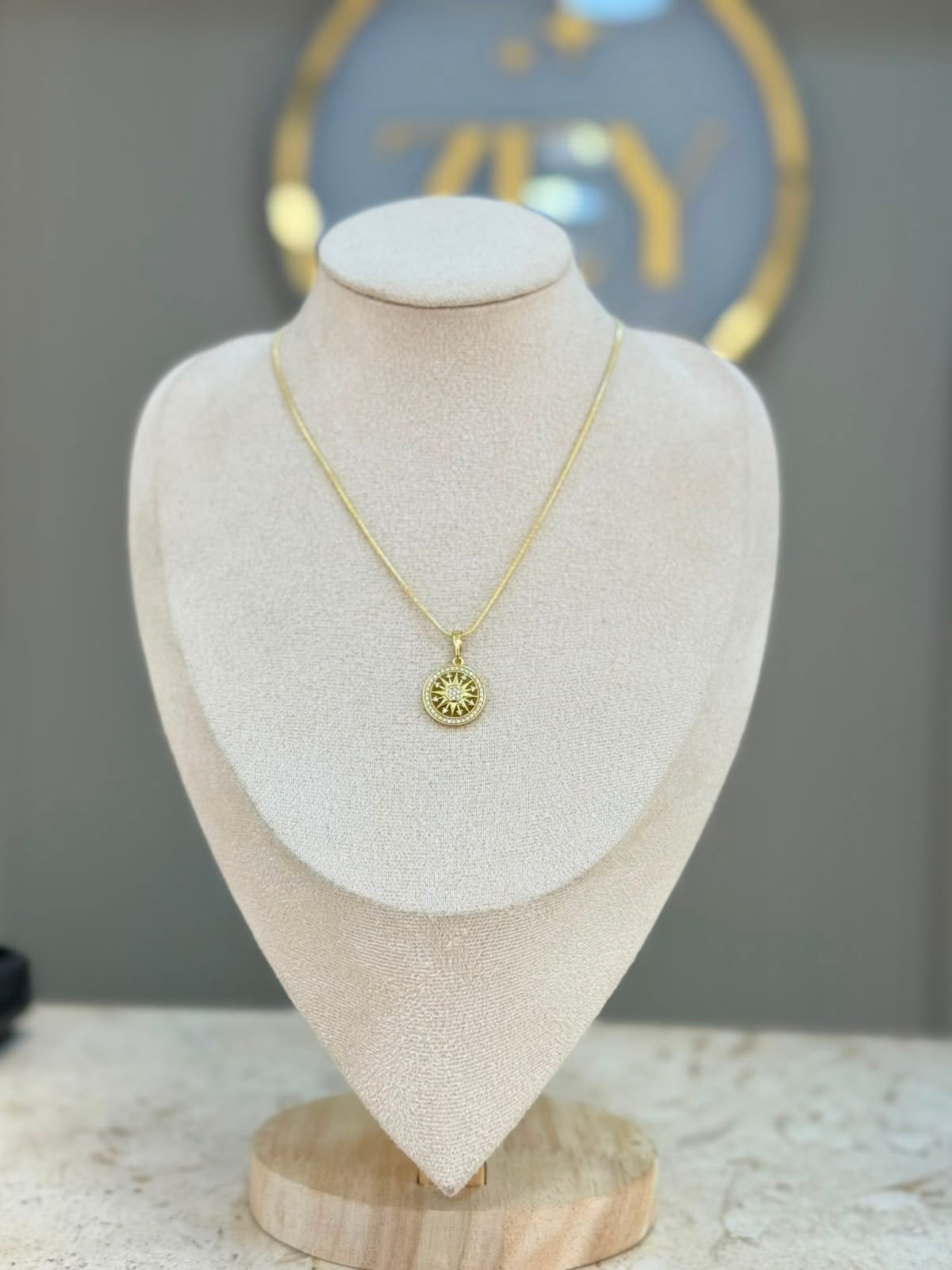 Xuping Pusula 14K Kolye 