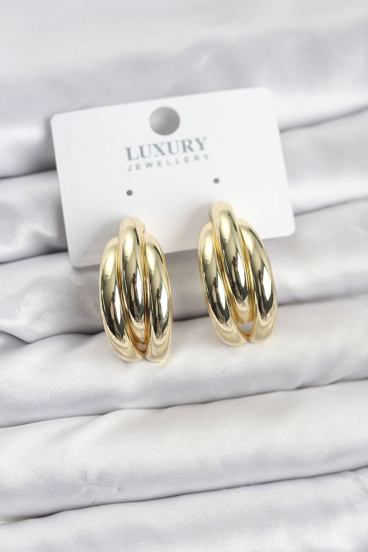 Gold Renk Pirinç Yarım Halka Model Kadın Küpe
