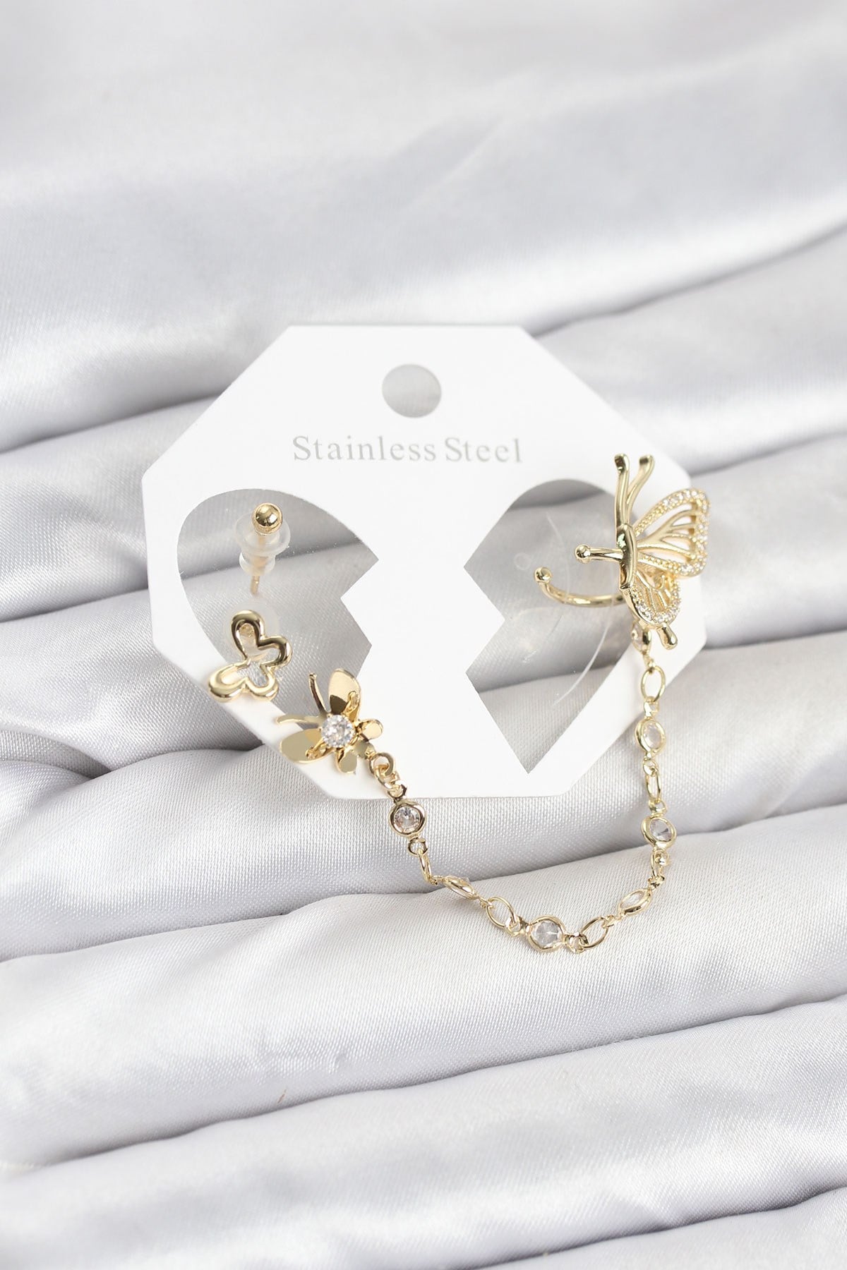 Kelebekli Model Pirinç Gold Renk Zincir Bağlantılı Ear Cuff Küpe Seti