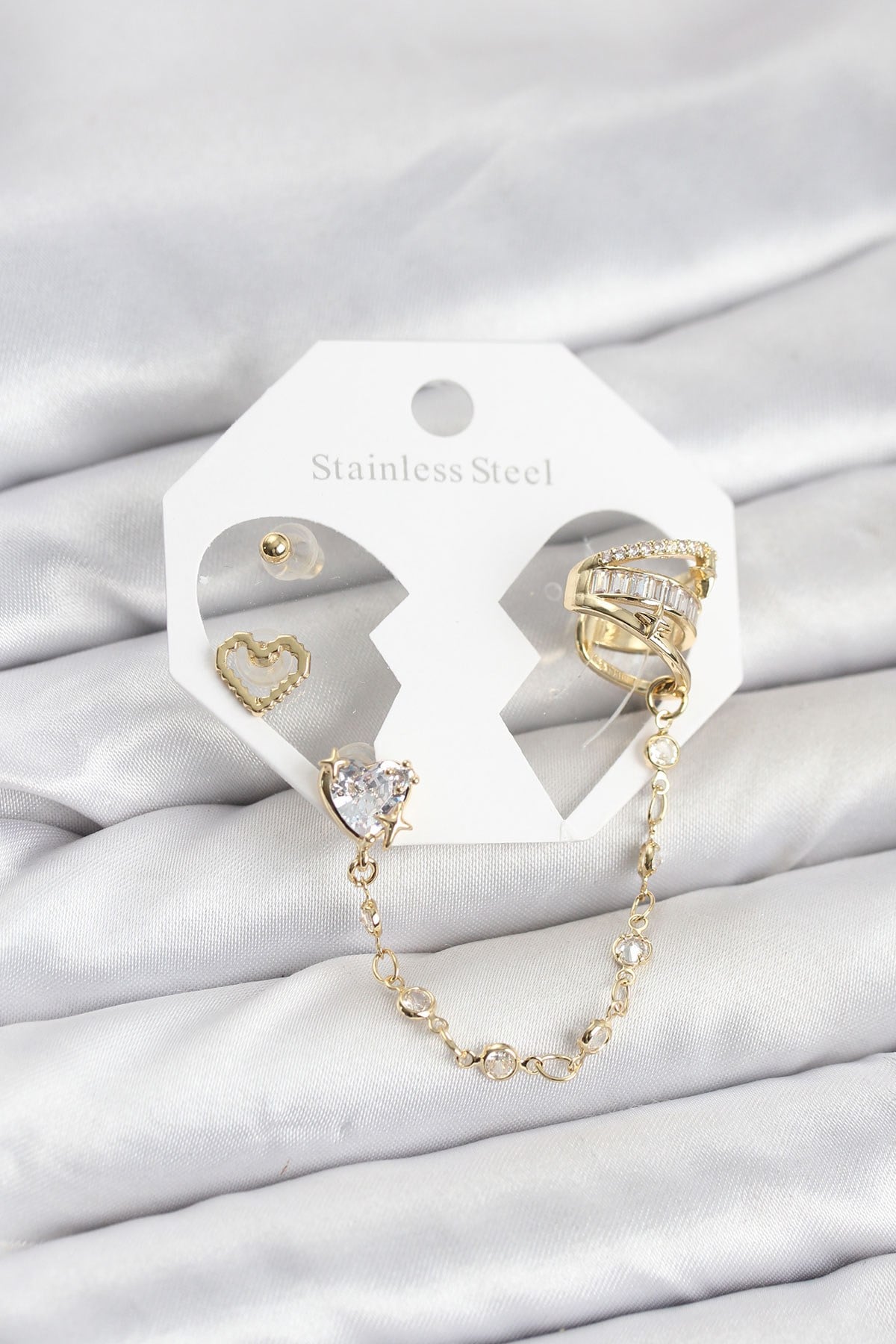 Pirinç Gold Renk Kalp Model Zincir Bağlantılı Ear Cuff Küpe Seti