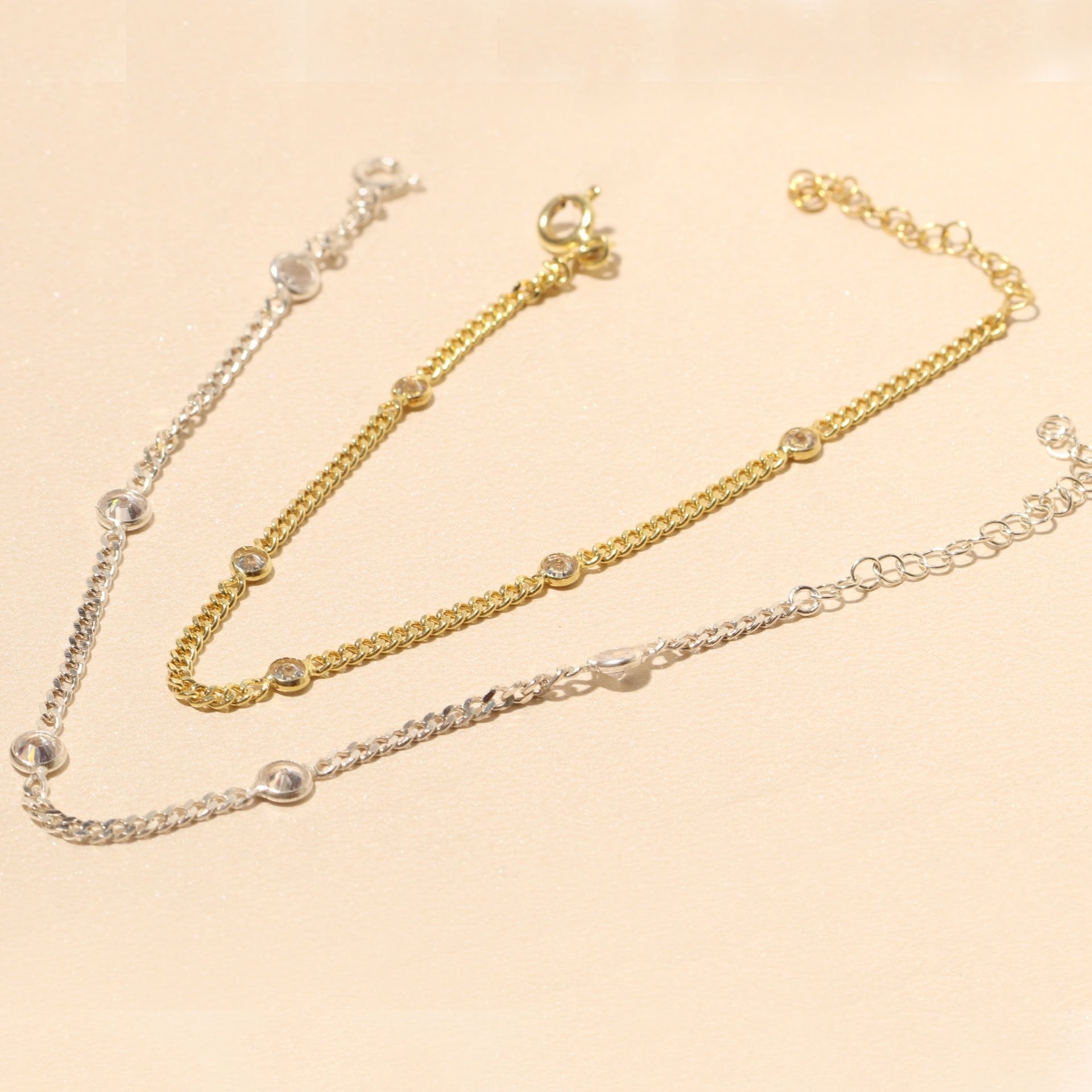 Beş Taşlı Bileklik 718512 Gold