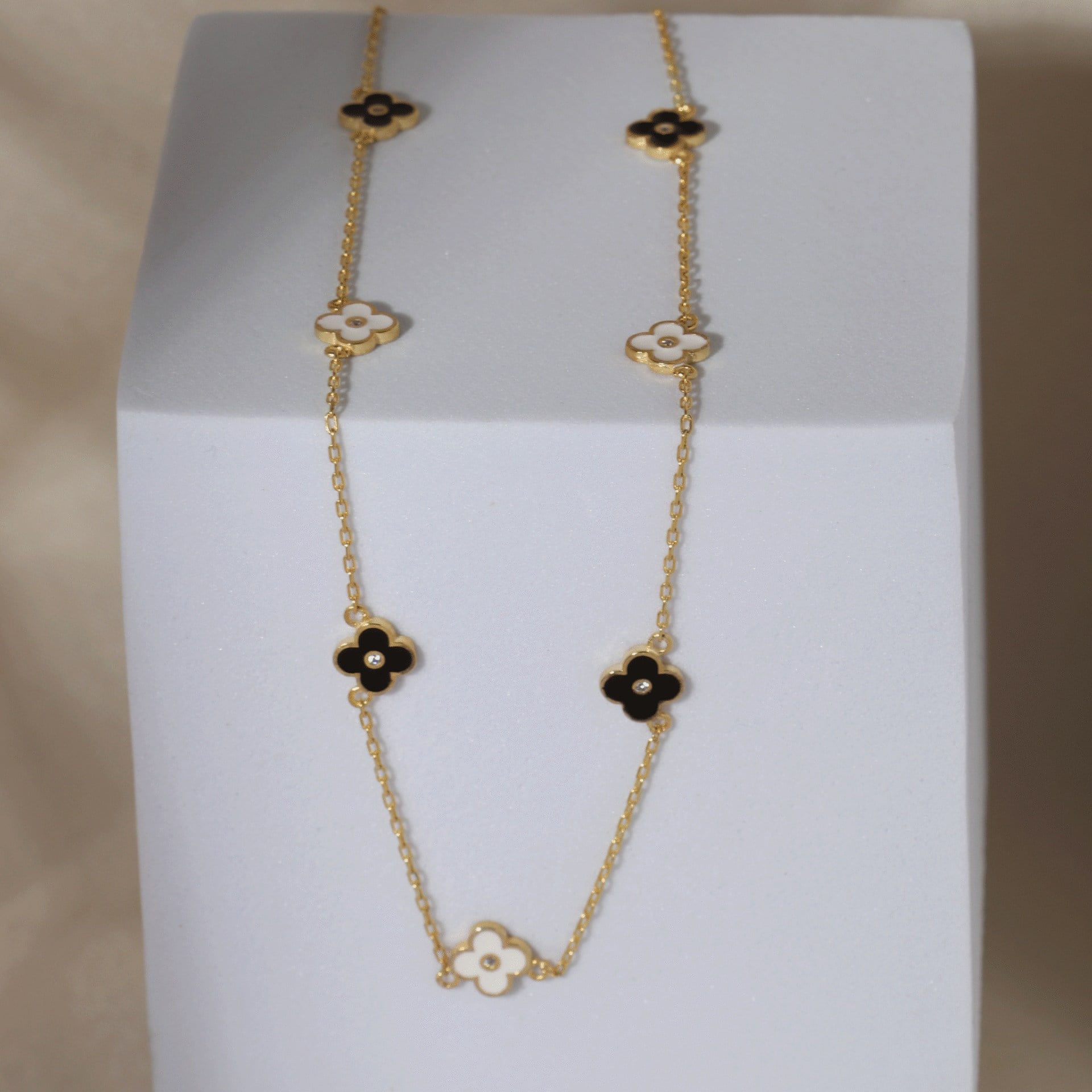 Çiçek Kolye 718935 Gold