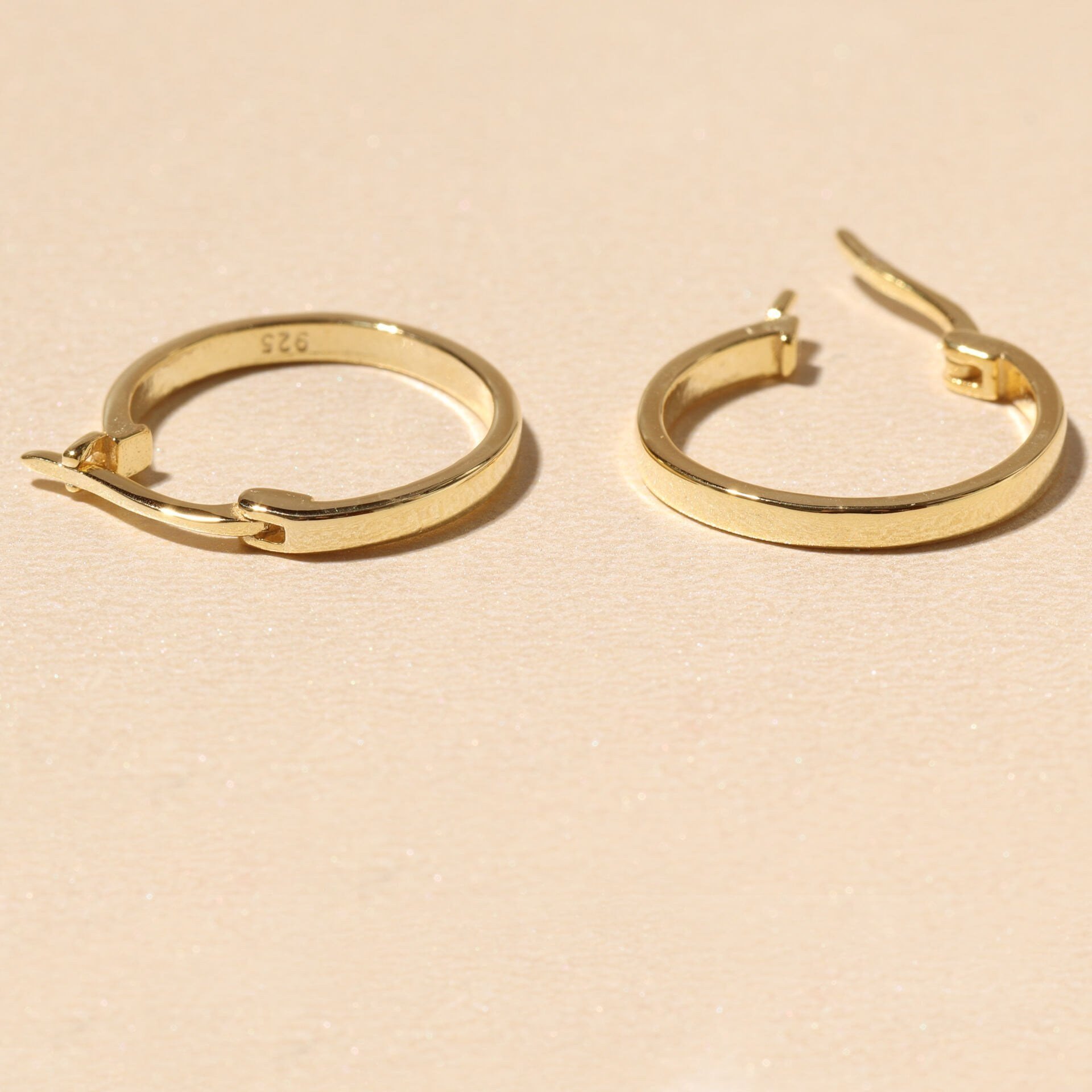 Halka Gümüş Küpe 718872 Gold