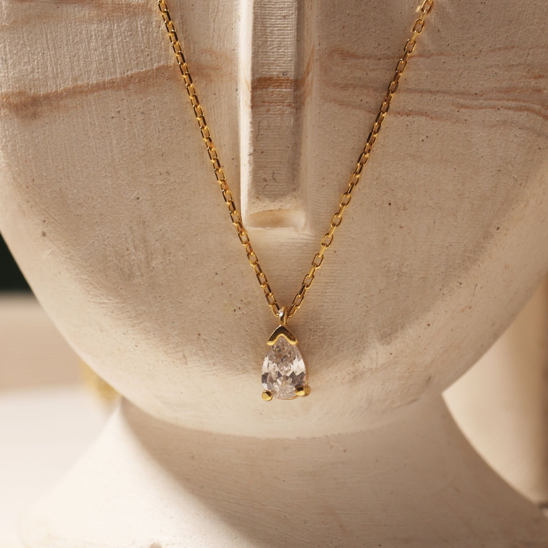 Jane Kolye 718999 Gold