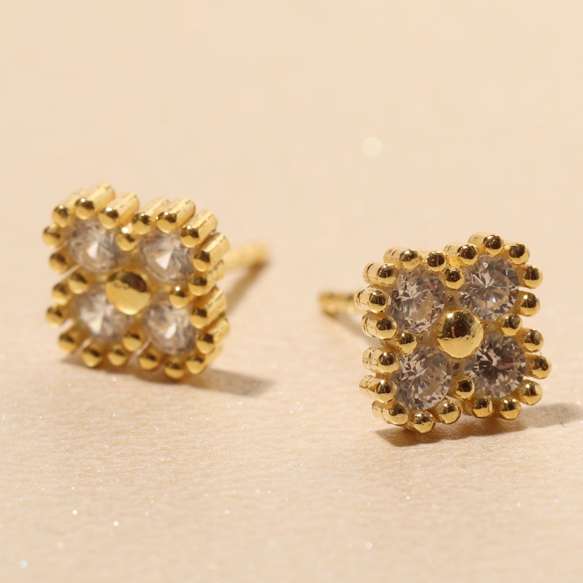 Yonca Küpe 717026 Gold