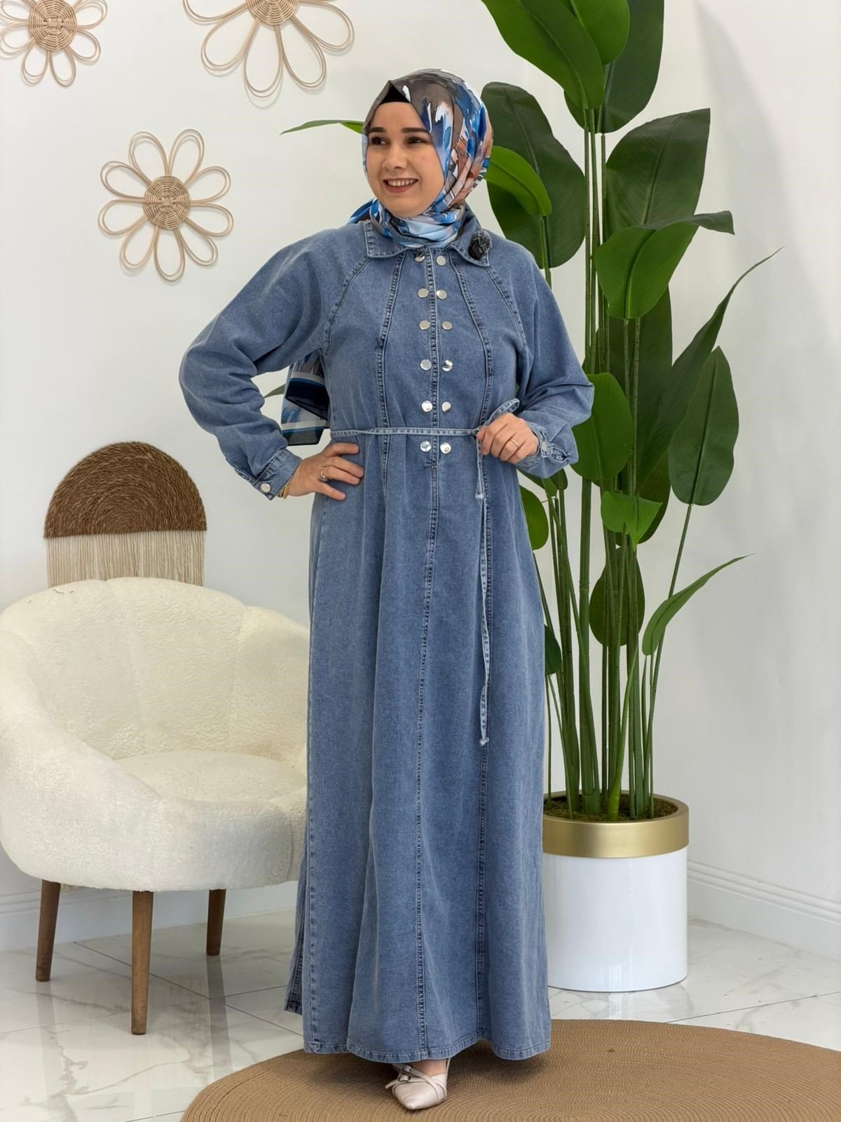 Çıtçıtlı Kot Elbise