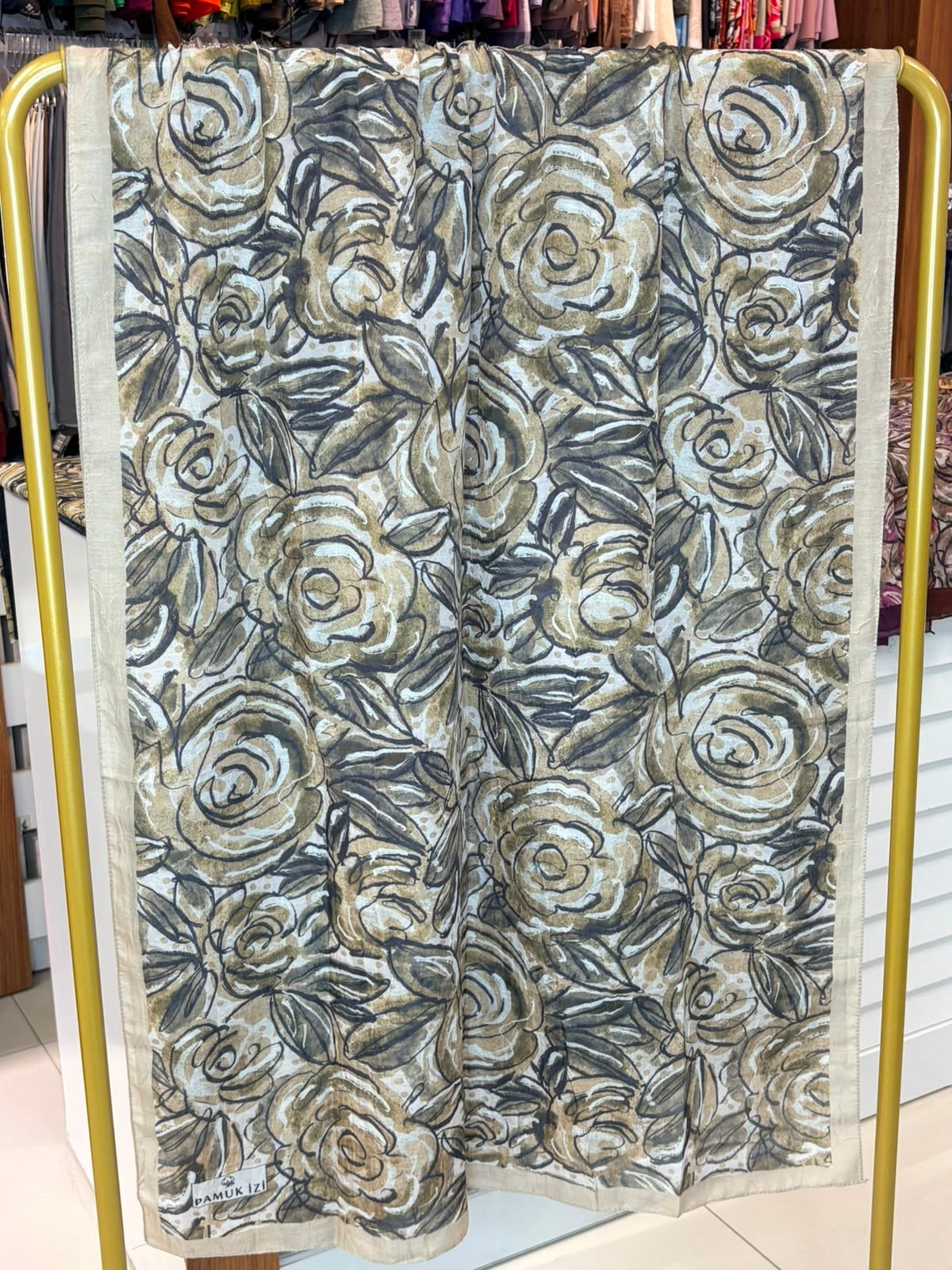 Gül Desenli  Şal