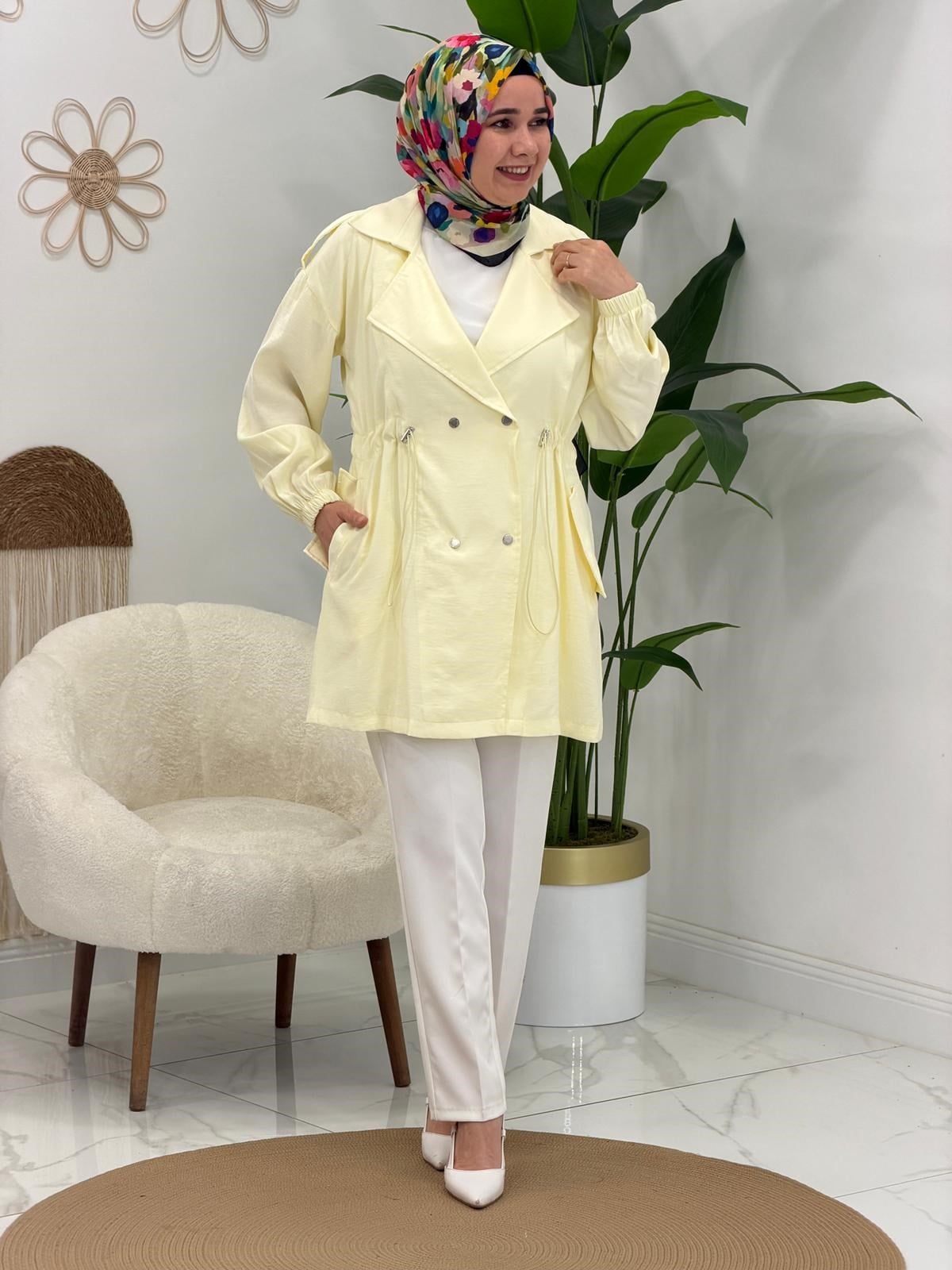 Limon Sarısı Lavinya Çıttçıtlı Ceket