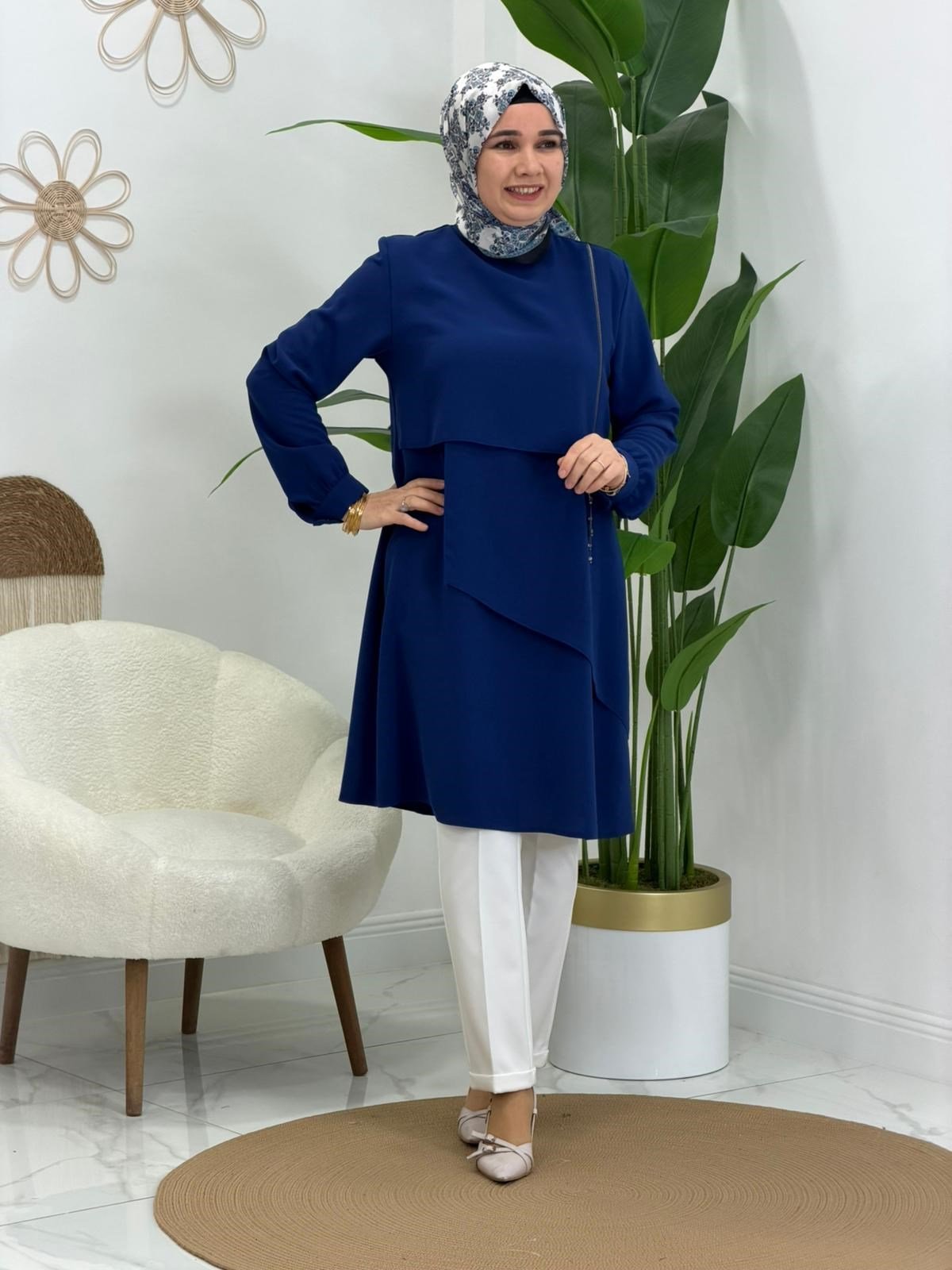 Mavi Detaylı Tunik