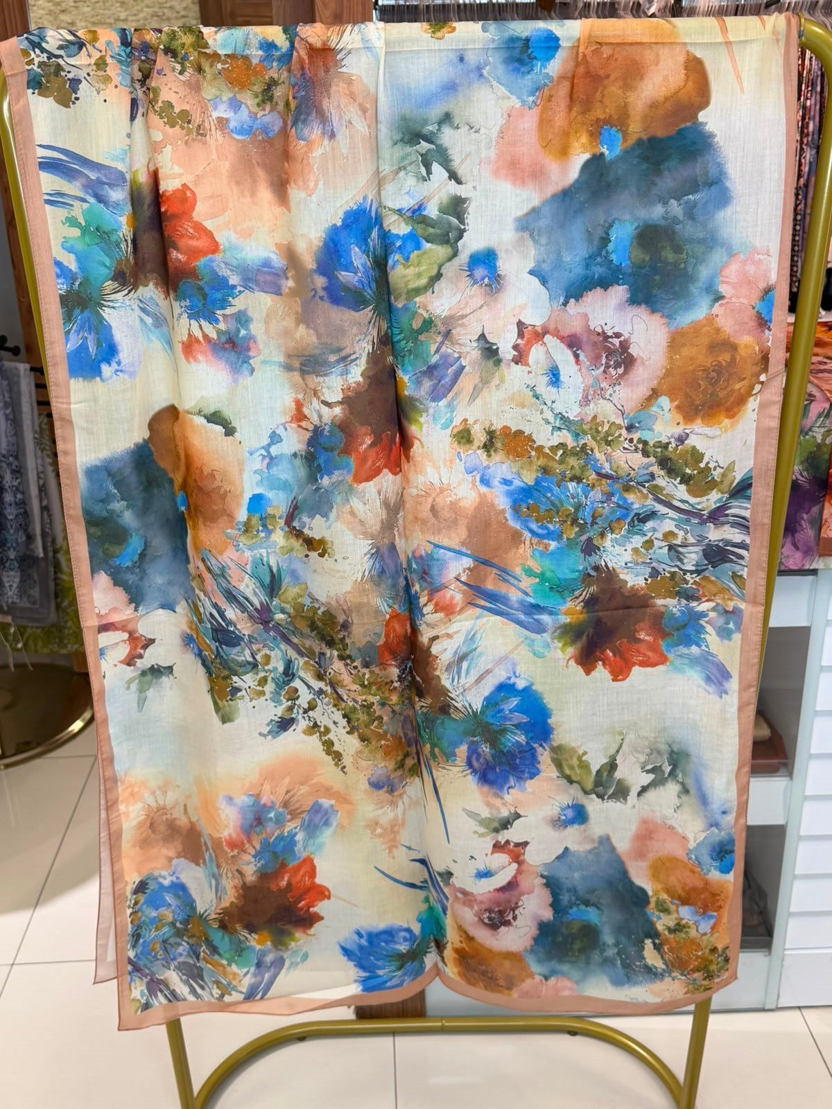 Saks Mavisi ve Kiremit Çiçekli Soft Dokulu Şal