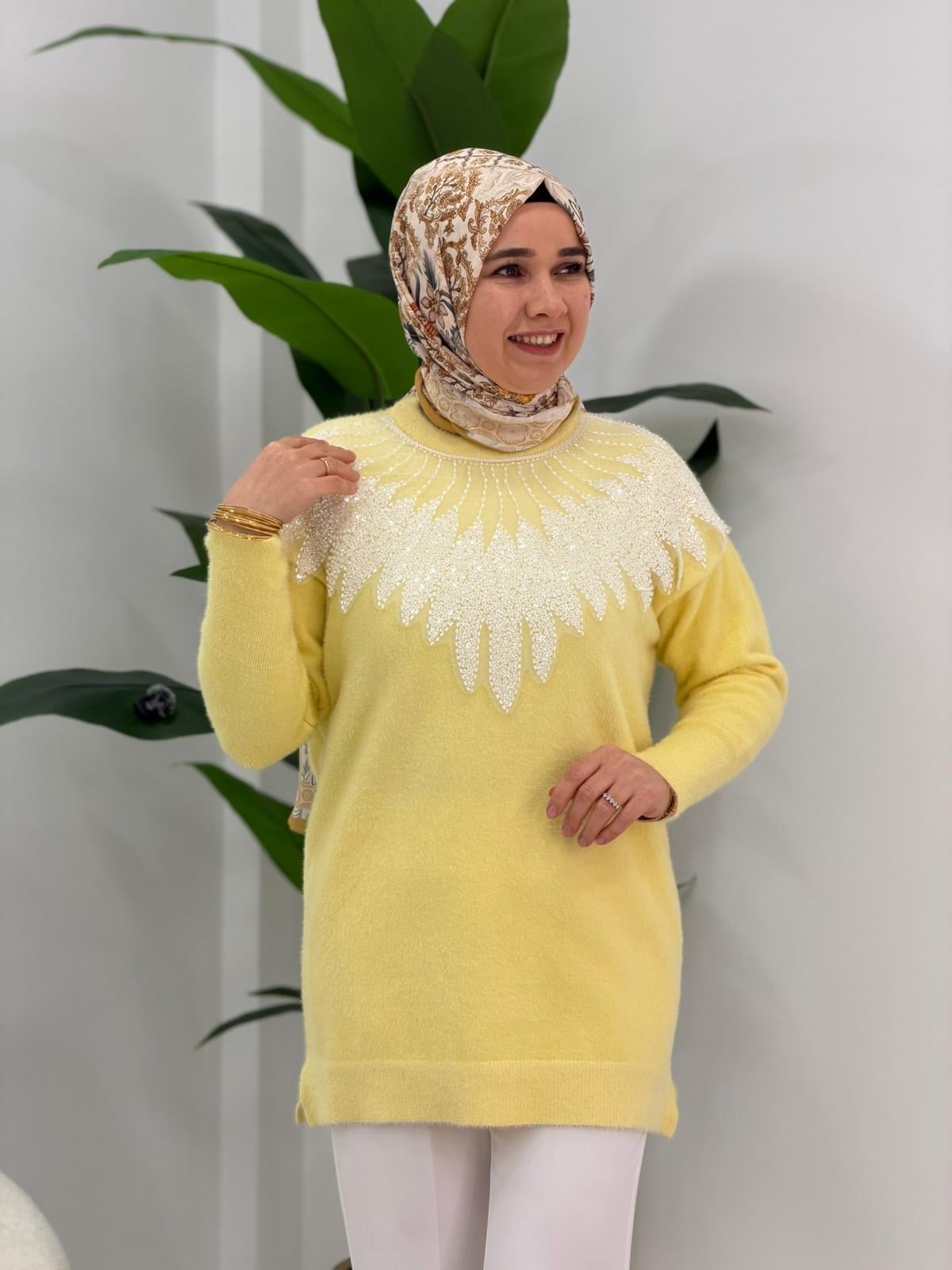 Sarı Taşlı Angora Kazak