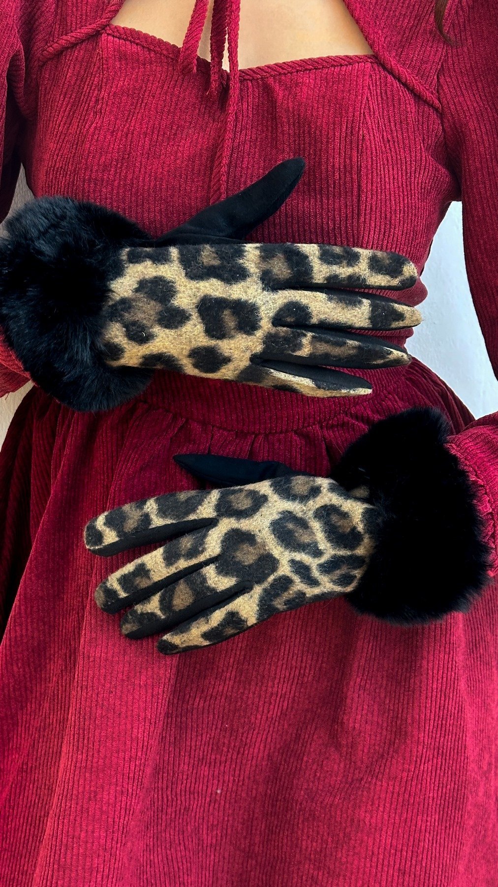 Bileği Kürklü Kahverengi Leopar Desen Eldiven