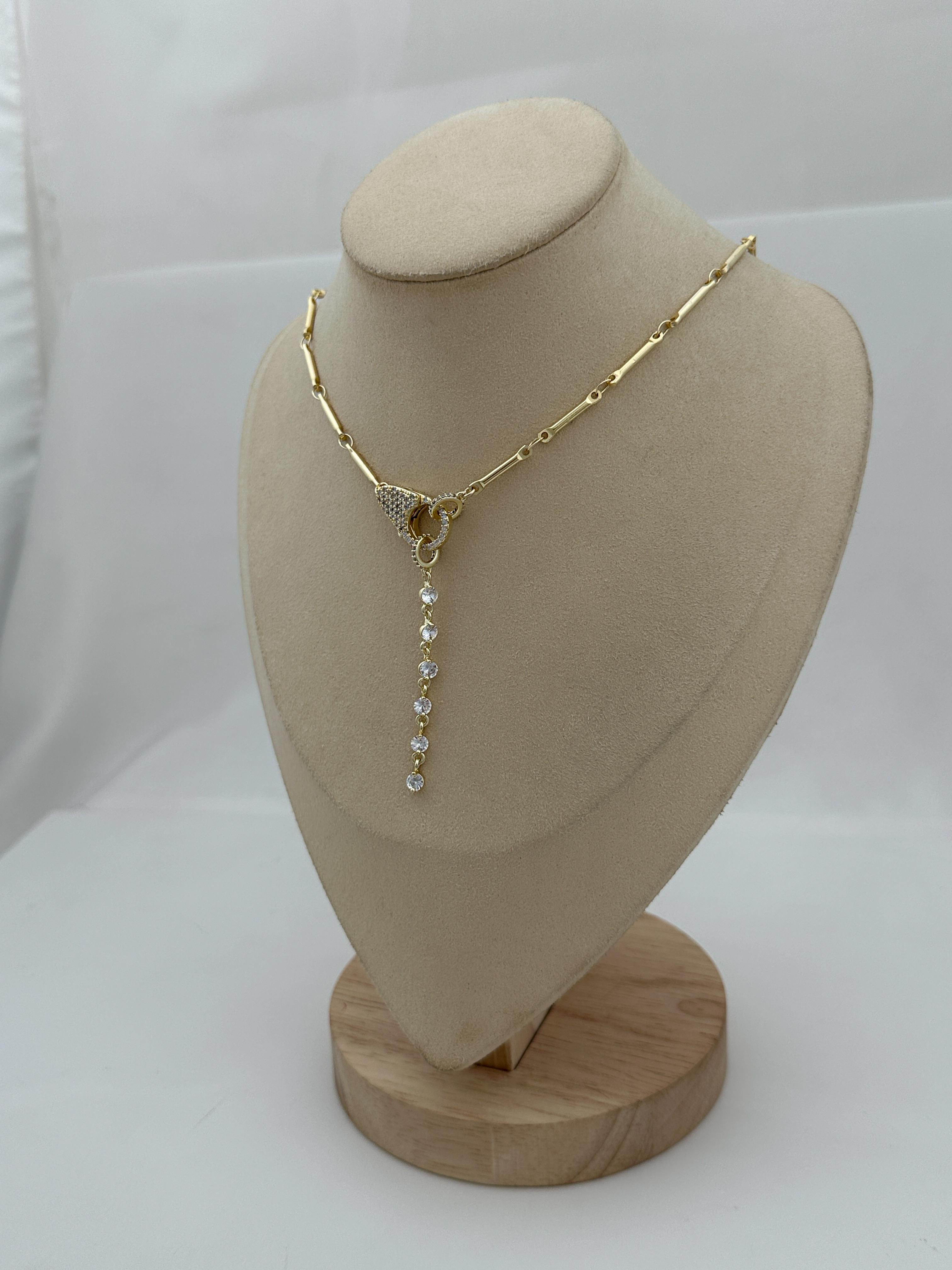Özel Seri Çubuk Plaka Sıralı Zirkon Taşlı Tasarım Kapama Kolye (49 Cm)