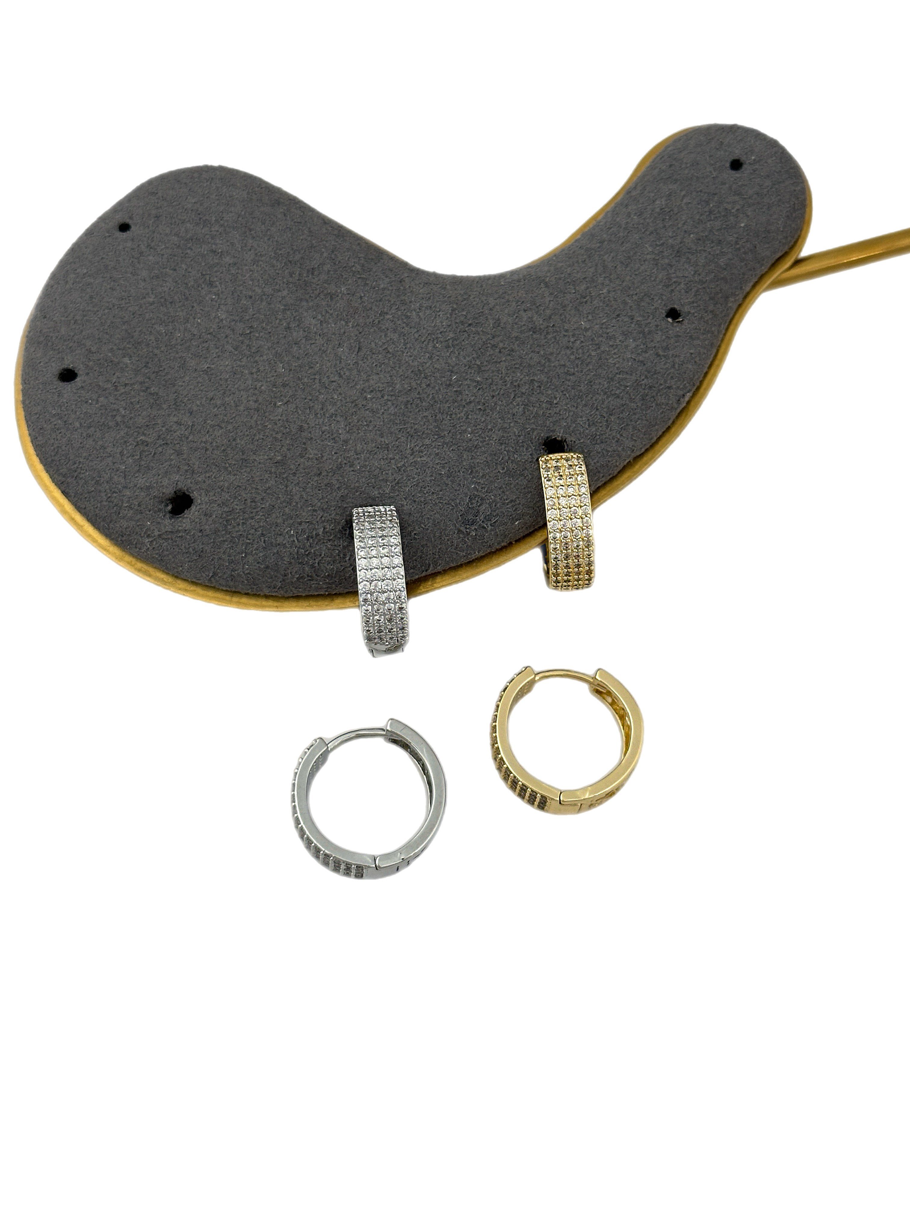 Özel Seri Geniş Plaka Zirkon Taşlı Halka Küpe (İç Çap:1.3 Cm)