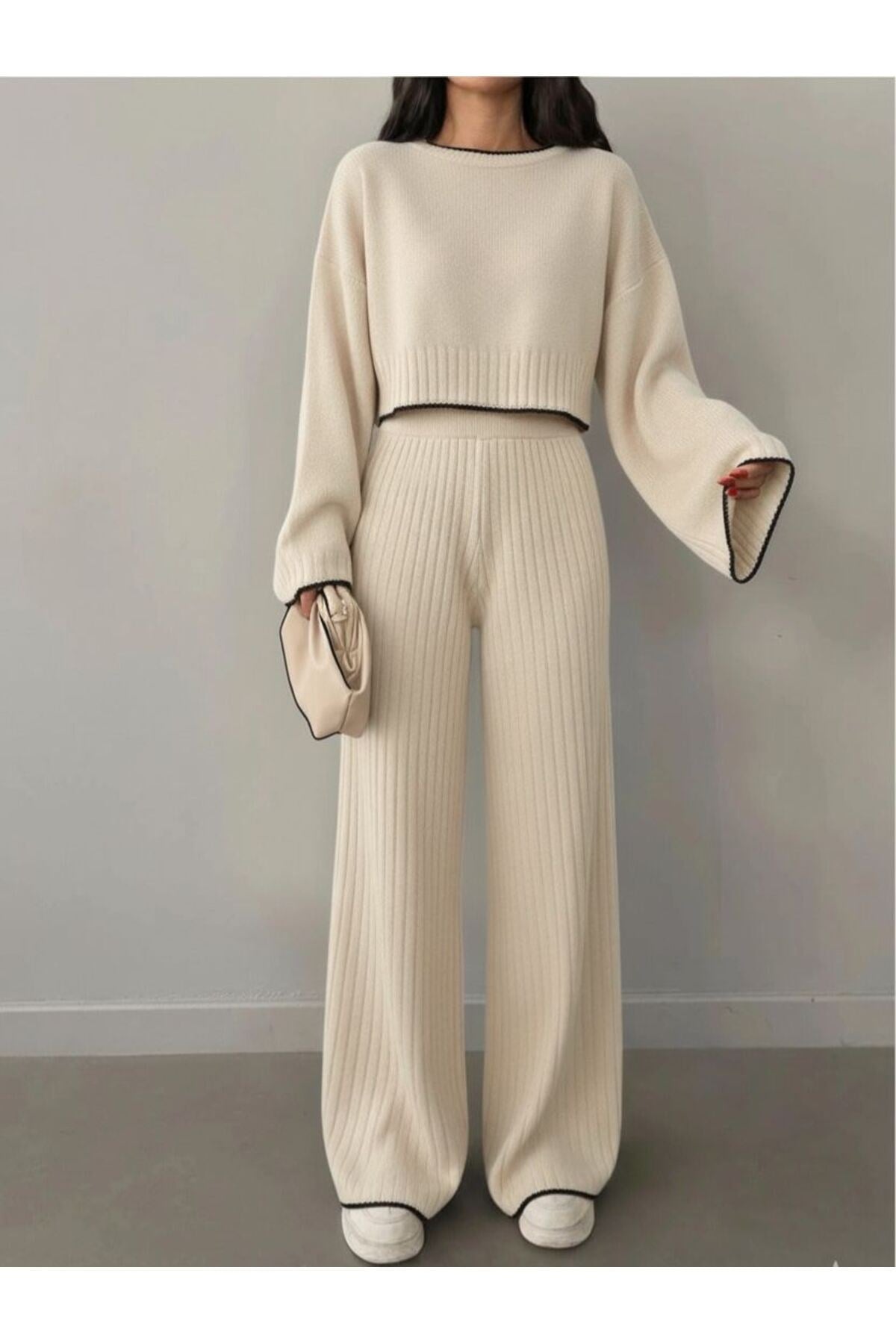 Kontrast Dikiş Detaylı Kadın Triko Takım – Oversize Model