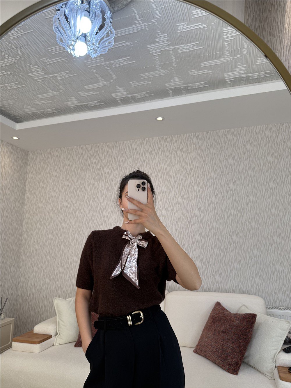 Fularlı Kahverengi Triko Tshirt Kahverengi
