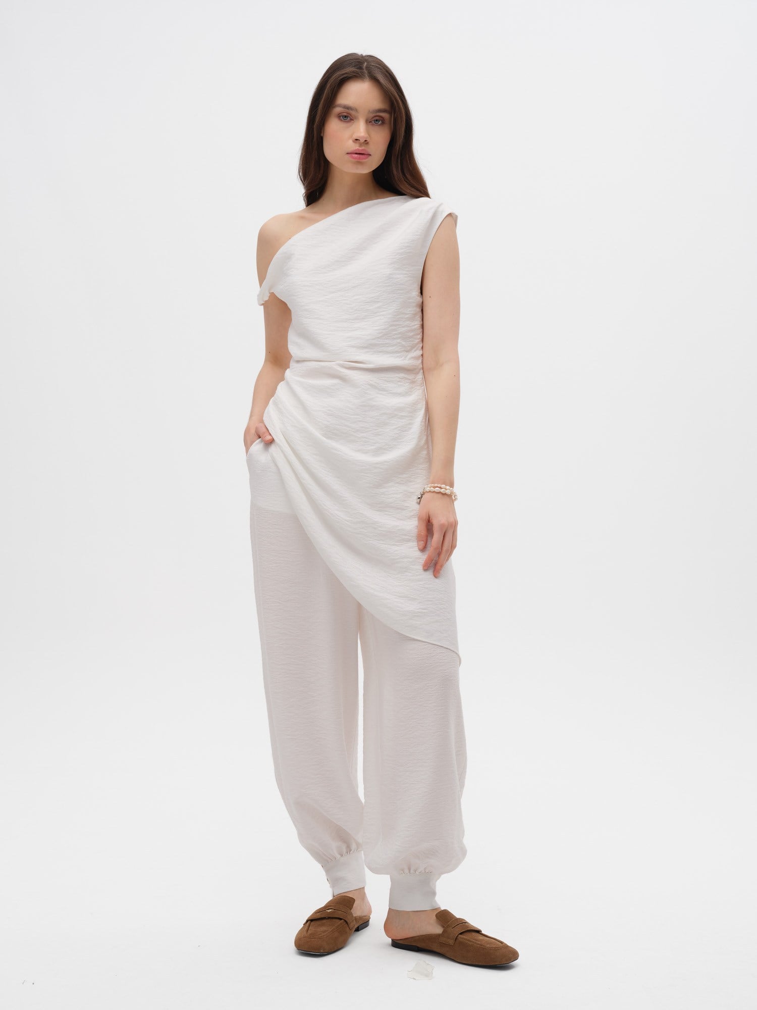 Piarbi Asimetrik Drapeli Uzun Bluz - Ekru Premium Viskon Karışımlı Akışkan Tasarım Long Blouse