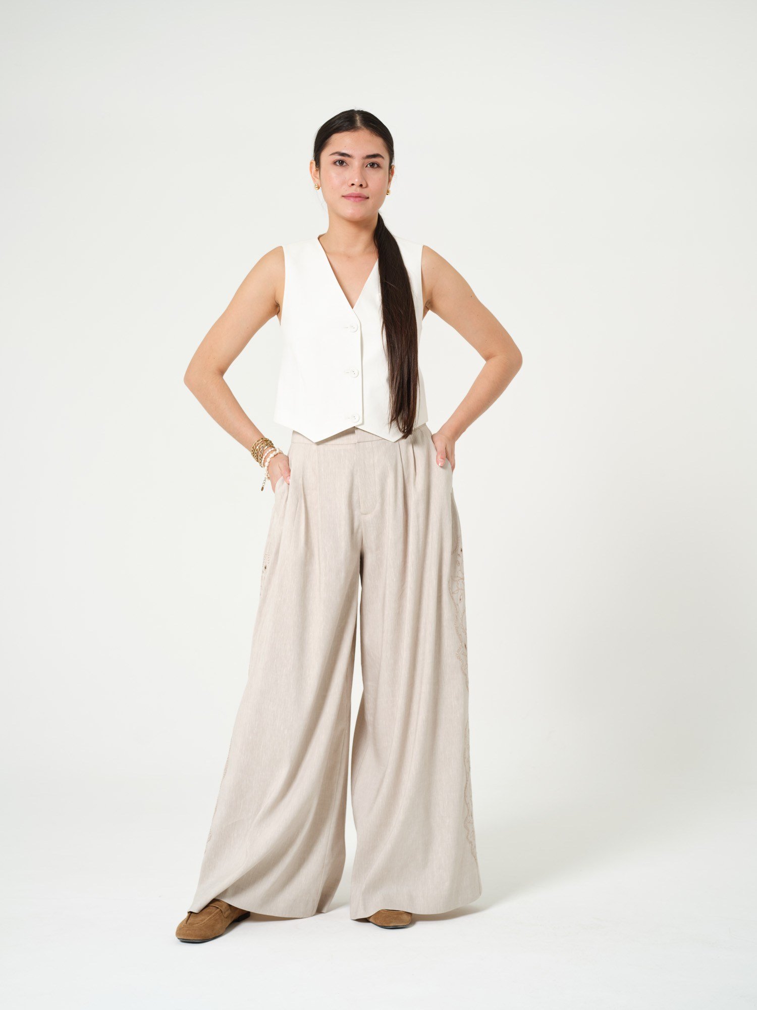Piarbi Nakış Detaylı Rahat Kesim Keten Pantolon - Adaçayı Yeşili Premium Linen Karışımlı Tasarım