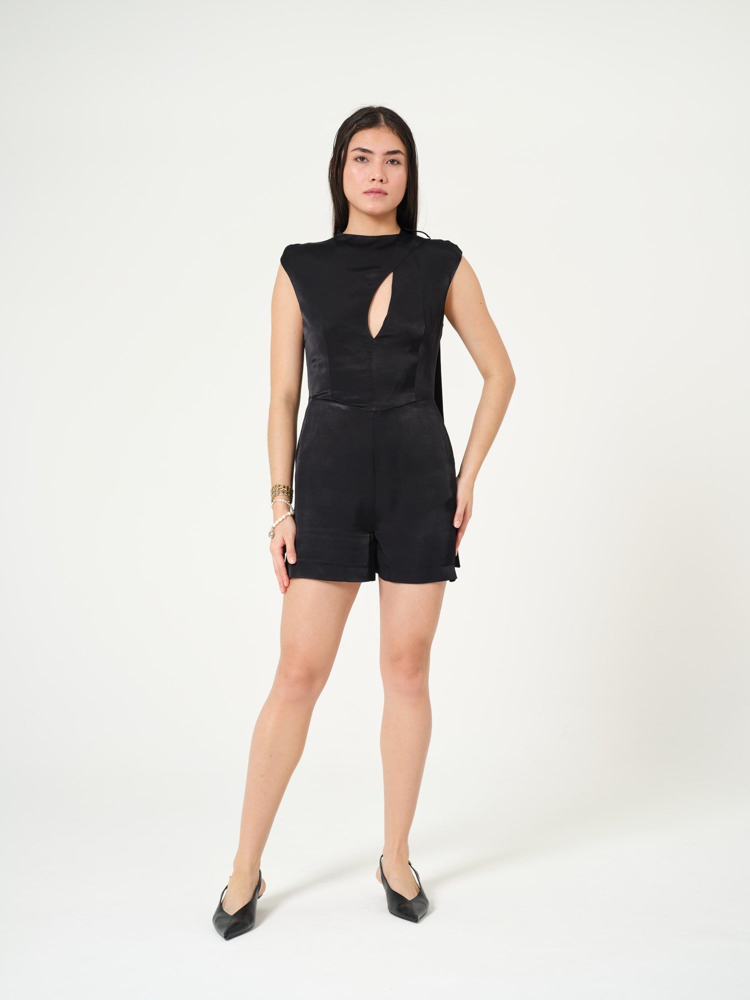 Piarbi Şal Yaka Detaylı Elegant Kısa Tulum - Siyah %100 Viskon Premium Shawl Collar Short Jumpsuit