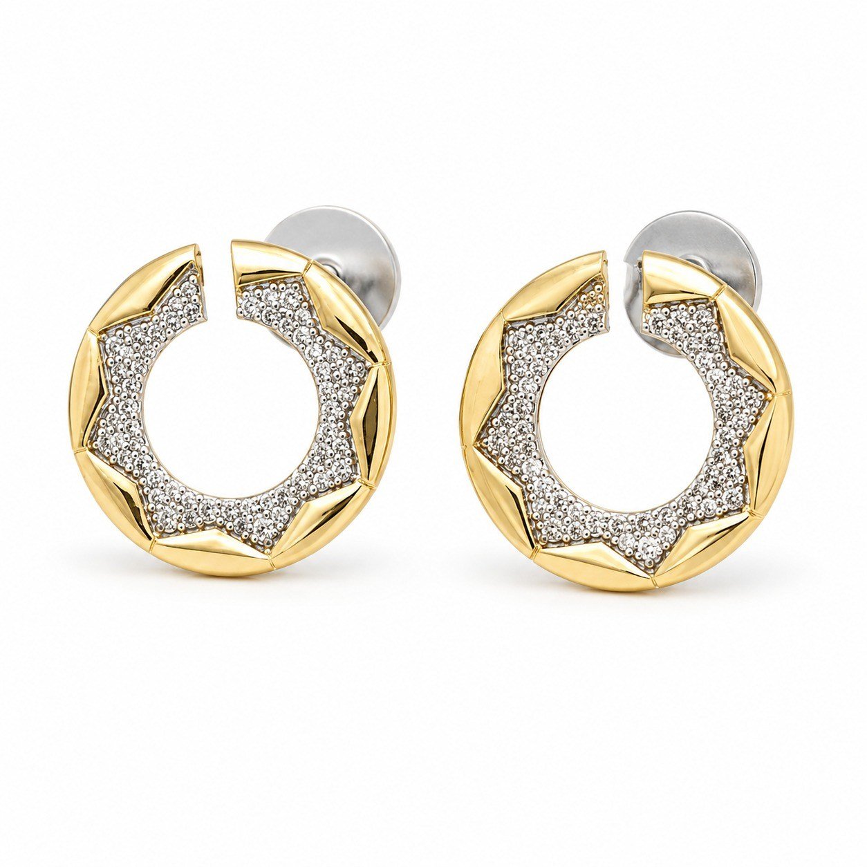 STAR EARRING