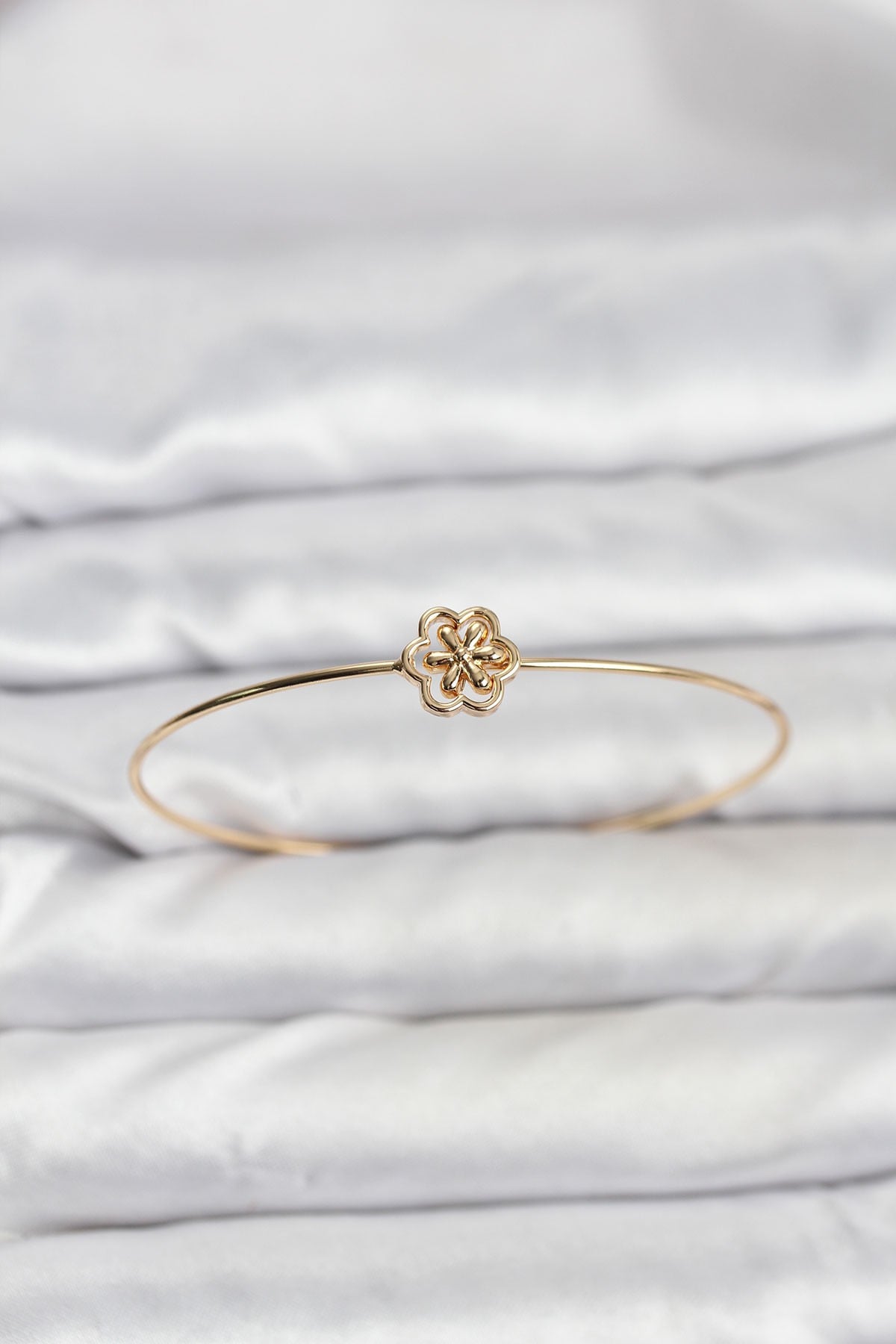 Lotus Model Gold Renk Bileklik
