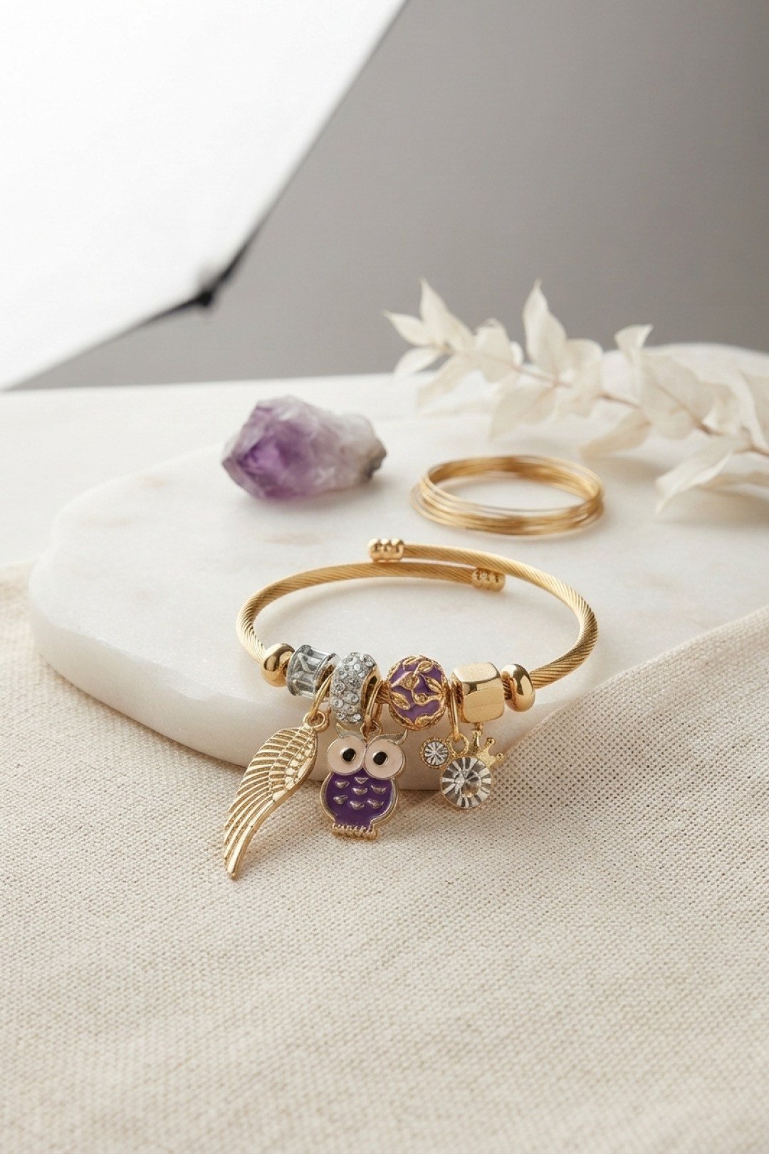 Mor Baykuş Model Gold Renk Charmlı Bileklik