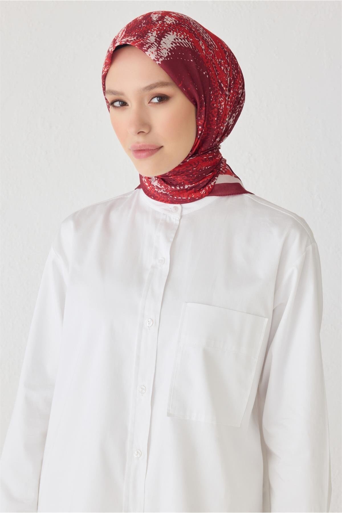 Çiçek Desen Kırmızı Premium Soft Eşarp 2 - 25