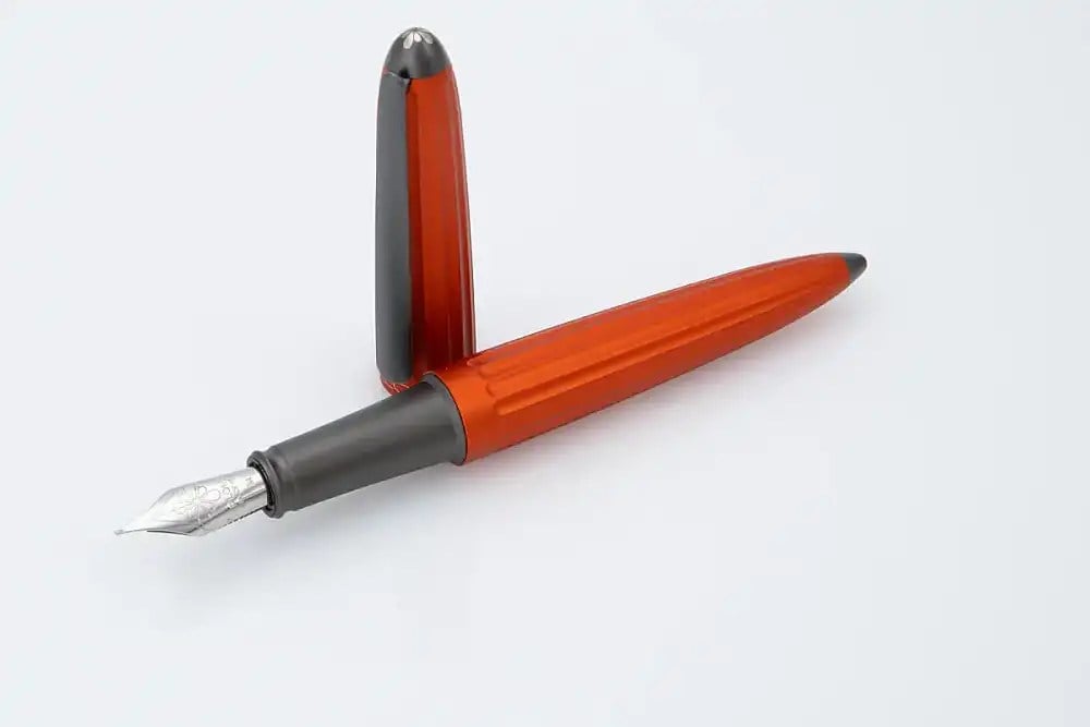 ​​​​​​Diplomat 40302025 Aero Turuncu Dolma Kalem, M Uç