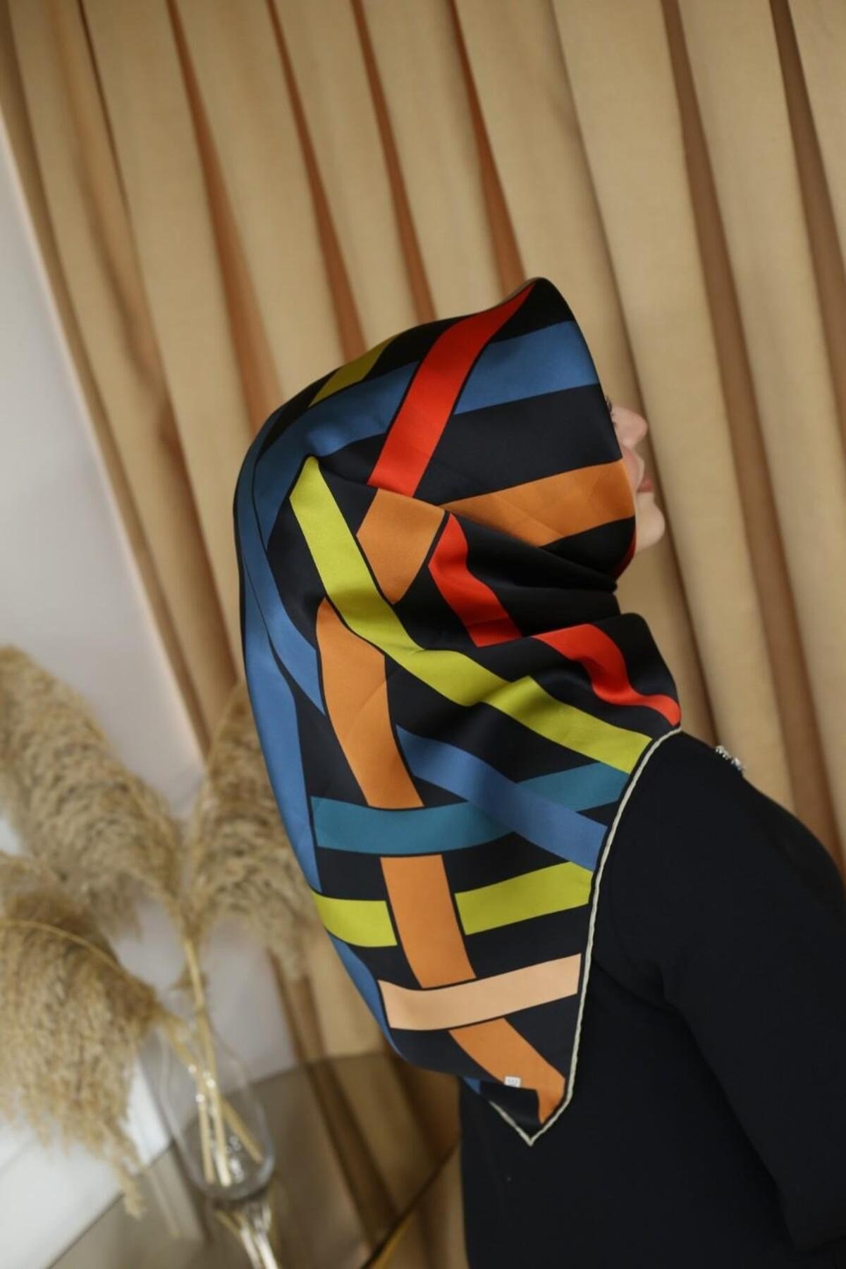 Nostalji Serisi Twill İpek Eşarp 8923-53NT