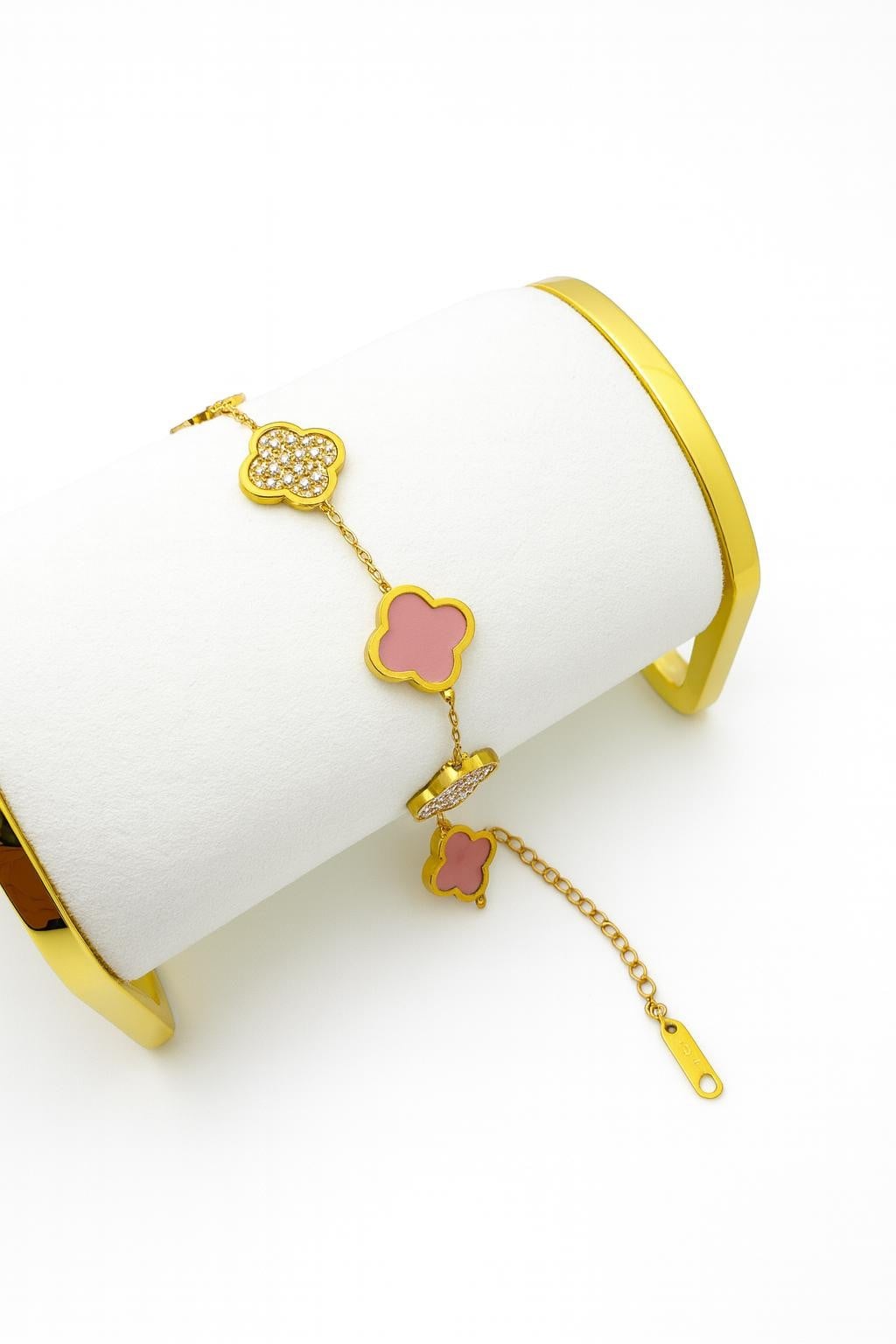 Leaf Diamond and Powder Bracelet