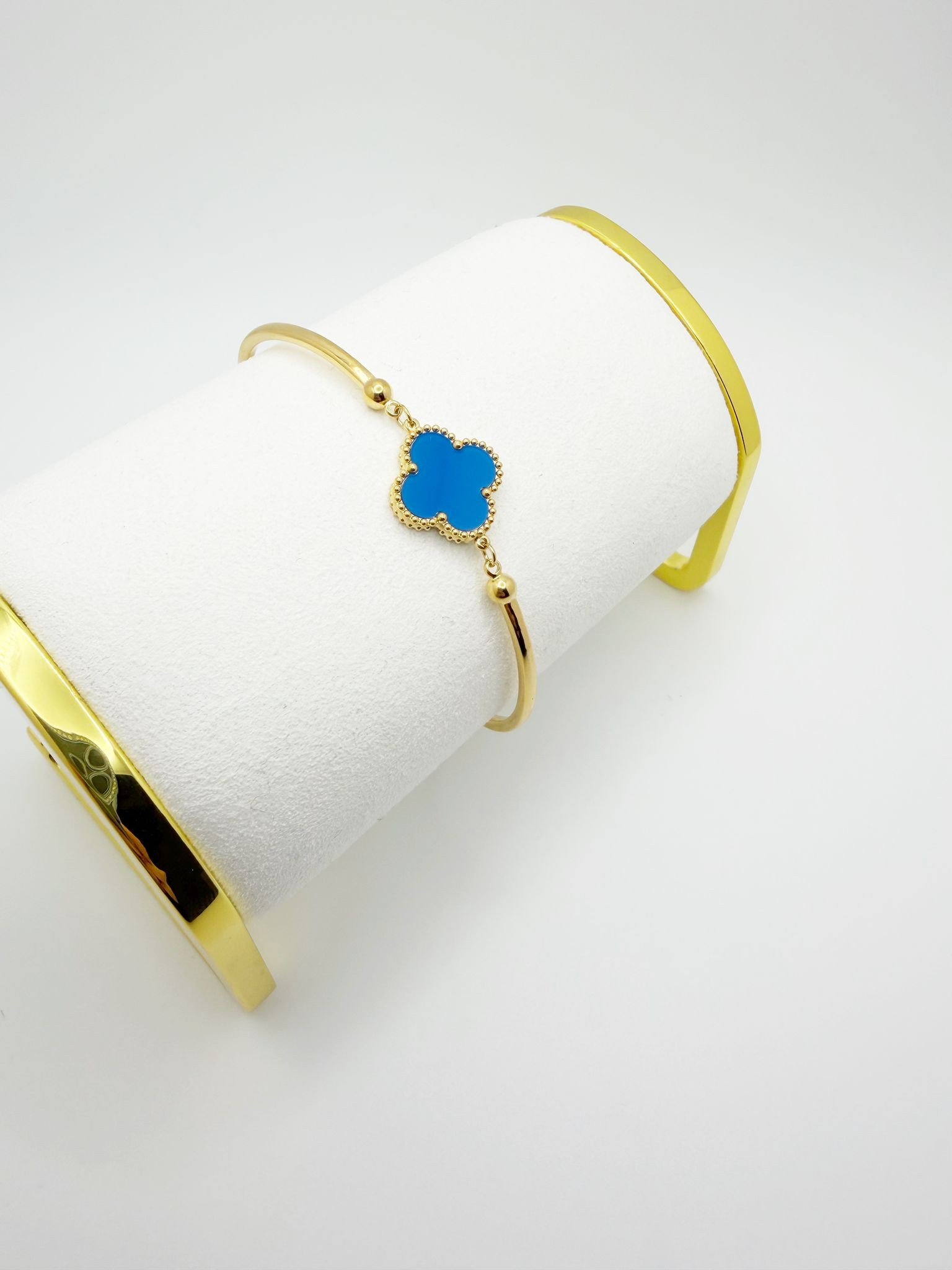 Leaf Sporty Blue Bracelet