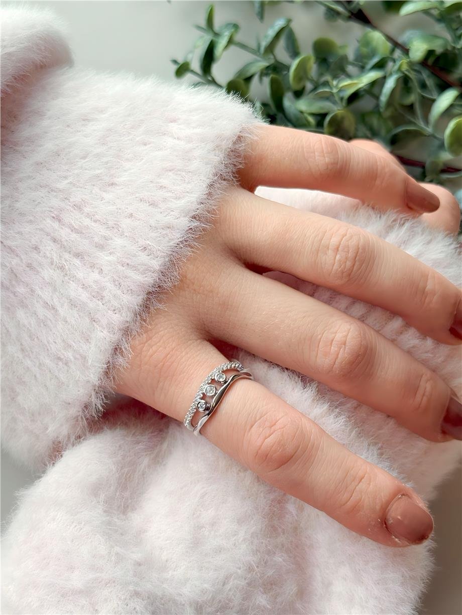 Oval üç taşlı silver Xuping yüzük