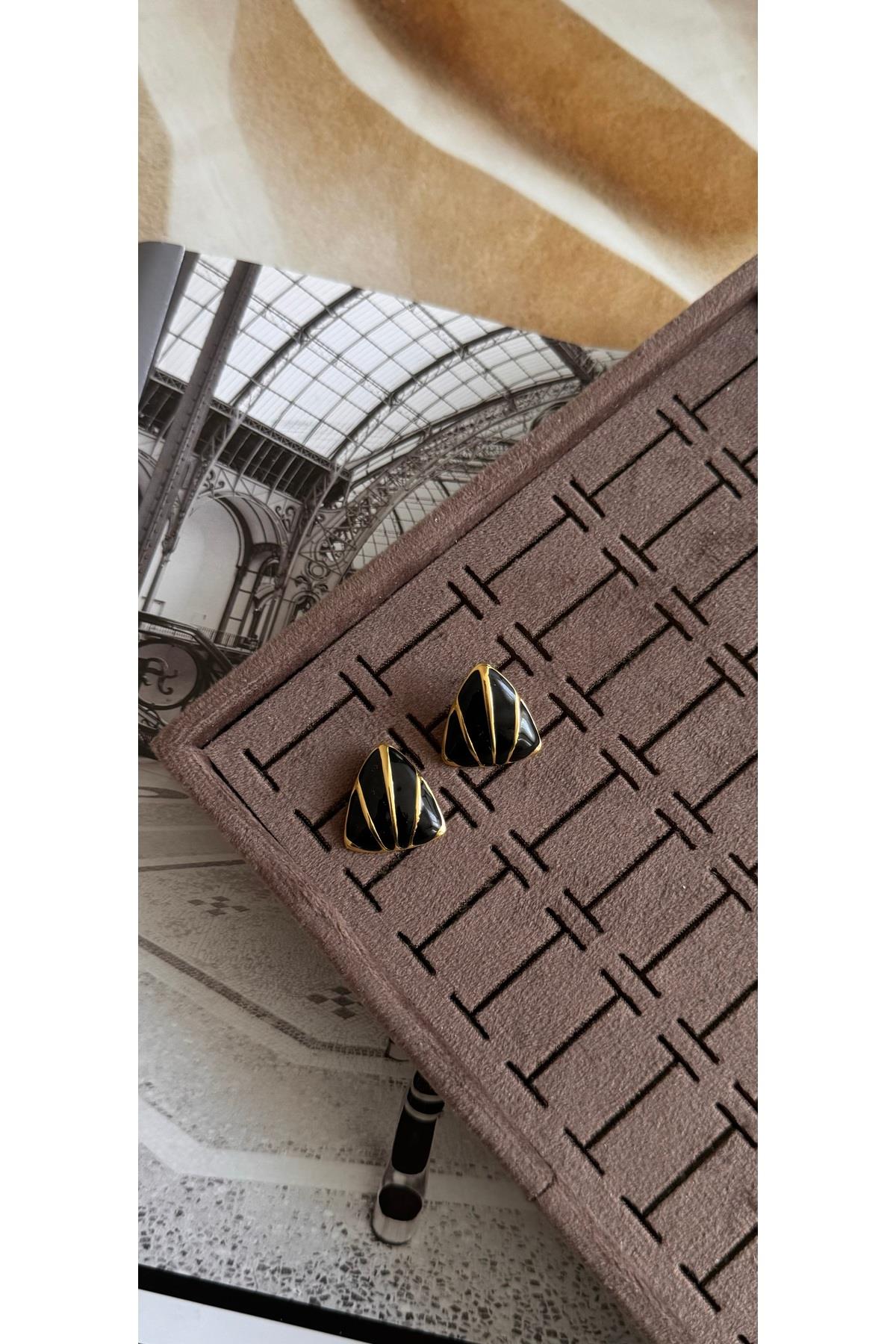 Gold çizgili siyah deniz kabuğu pinterest küpe