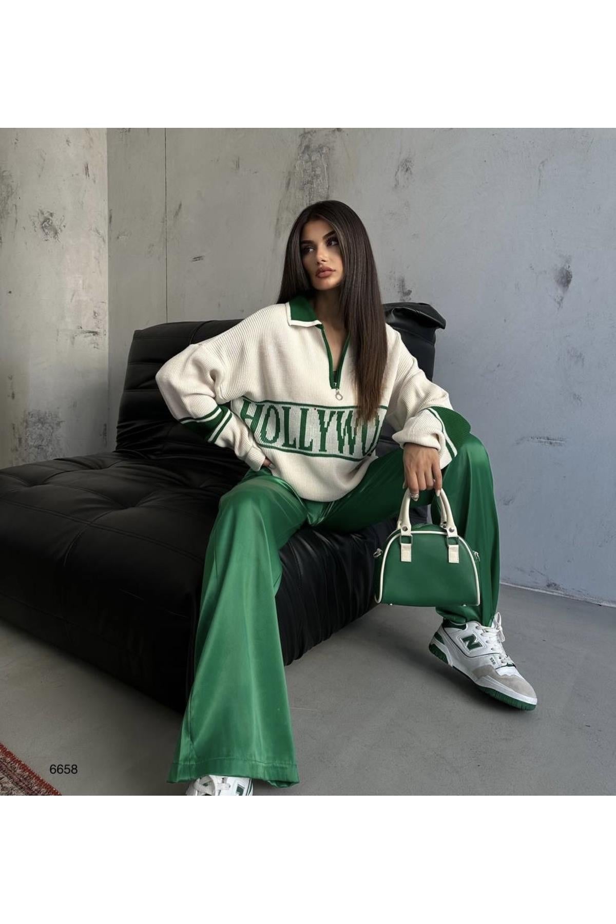 Hollywood Yazılı Oversize Krem Triko Kazak
