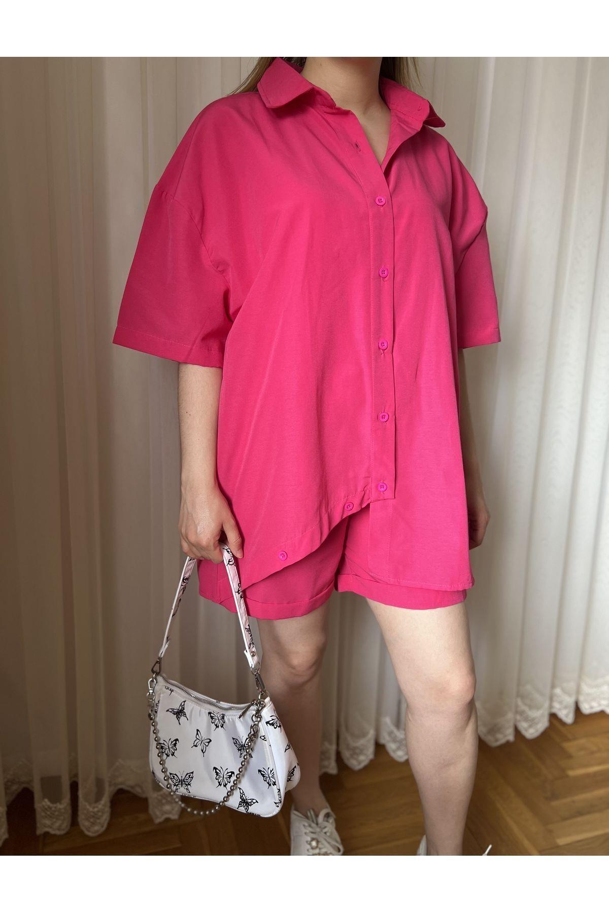 Simetrik Kesim Pembe Gömlek Şort Takım