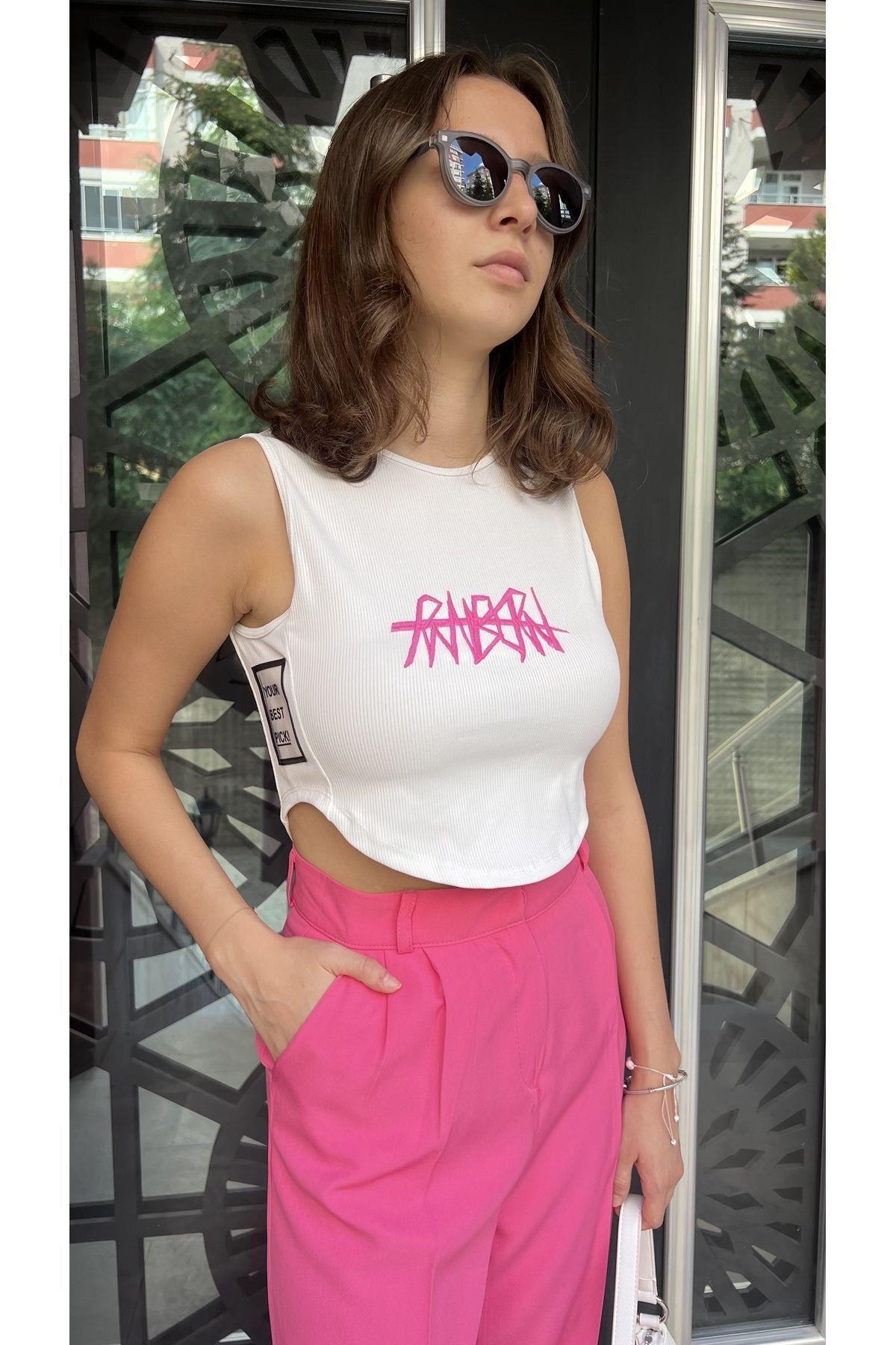 Yazılı Detaylı Fitilli Beyaz Crop