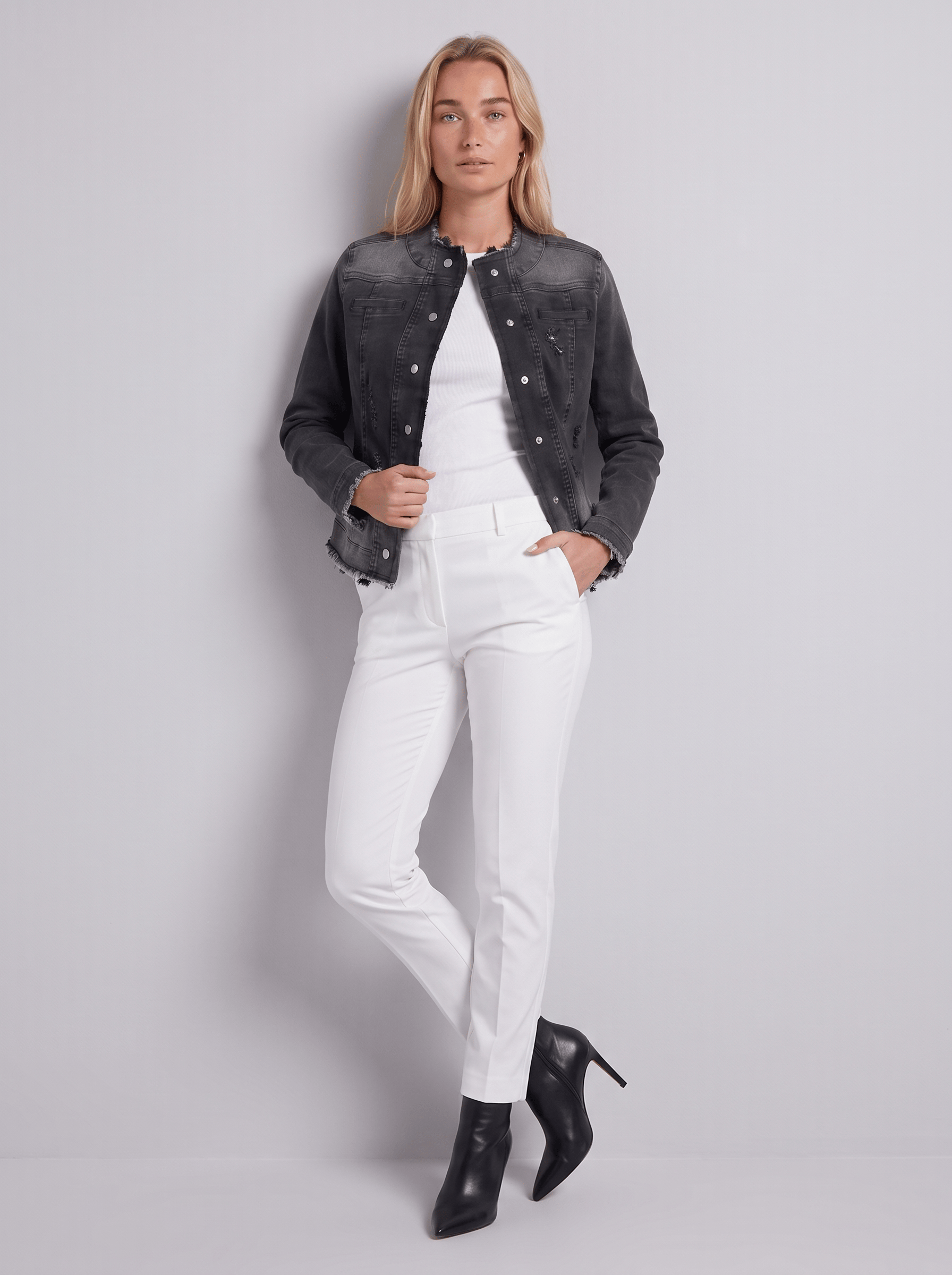 Bold & Young Kadın Antrasit Renk Geçişli Streç Denim Çıtçıtlı Slim Fit Ceket