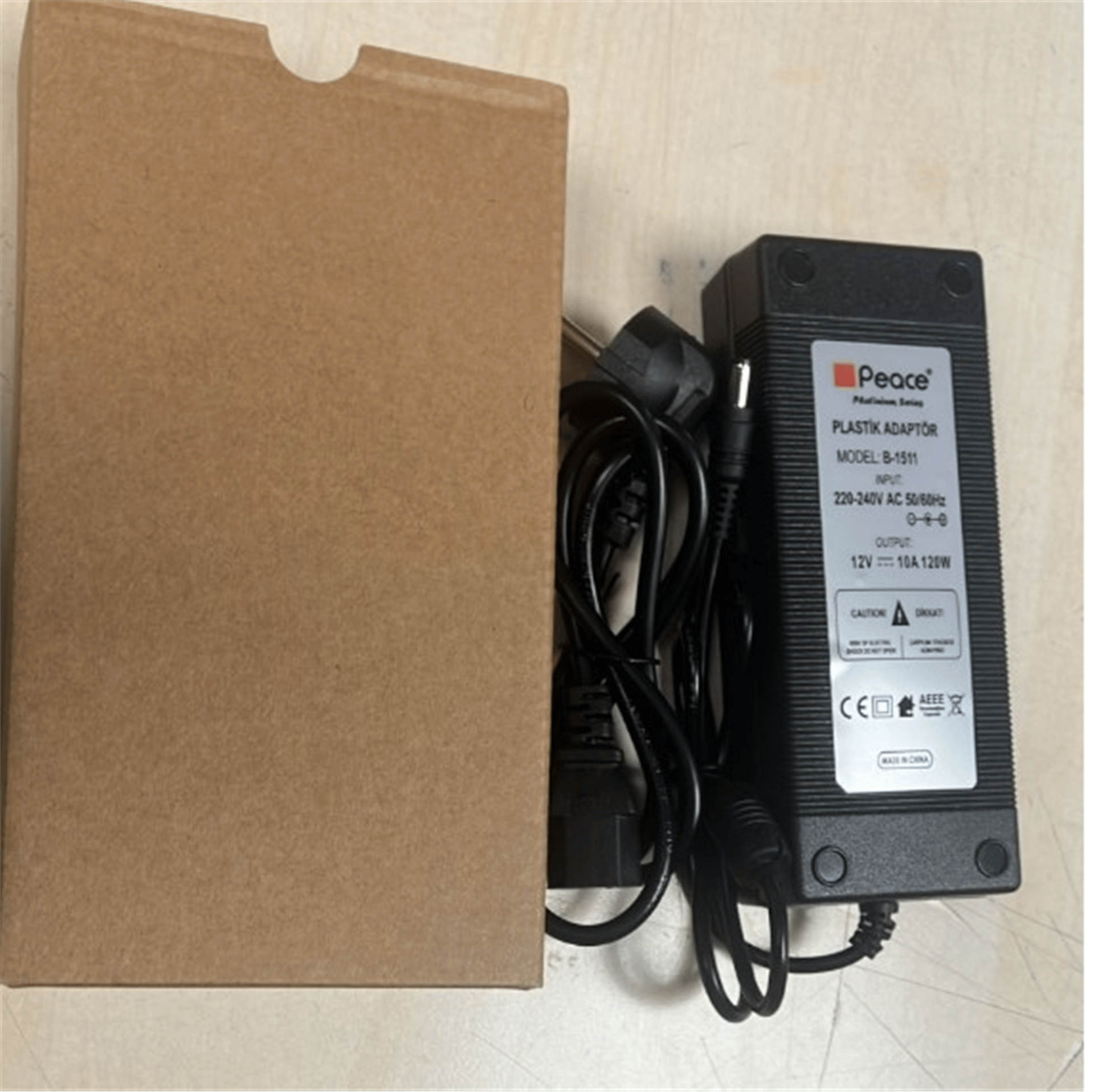 Mert-er Elektronik PEACE B-1511 12 VOLT 10 AMPER  PLASTİK KASA MASAÜSTÜ ADAPTÖR - Kategorisiz