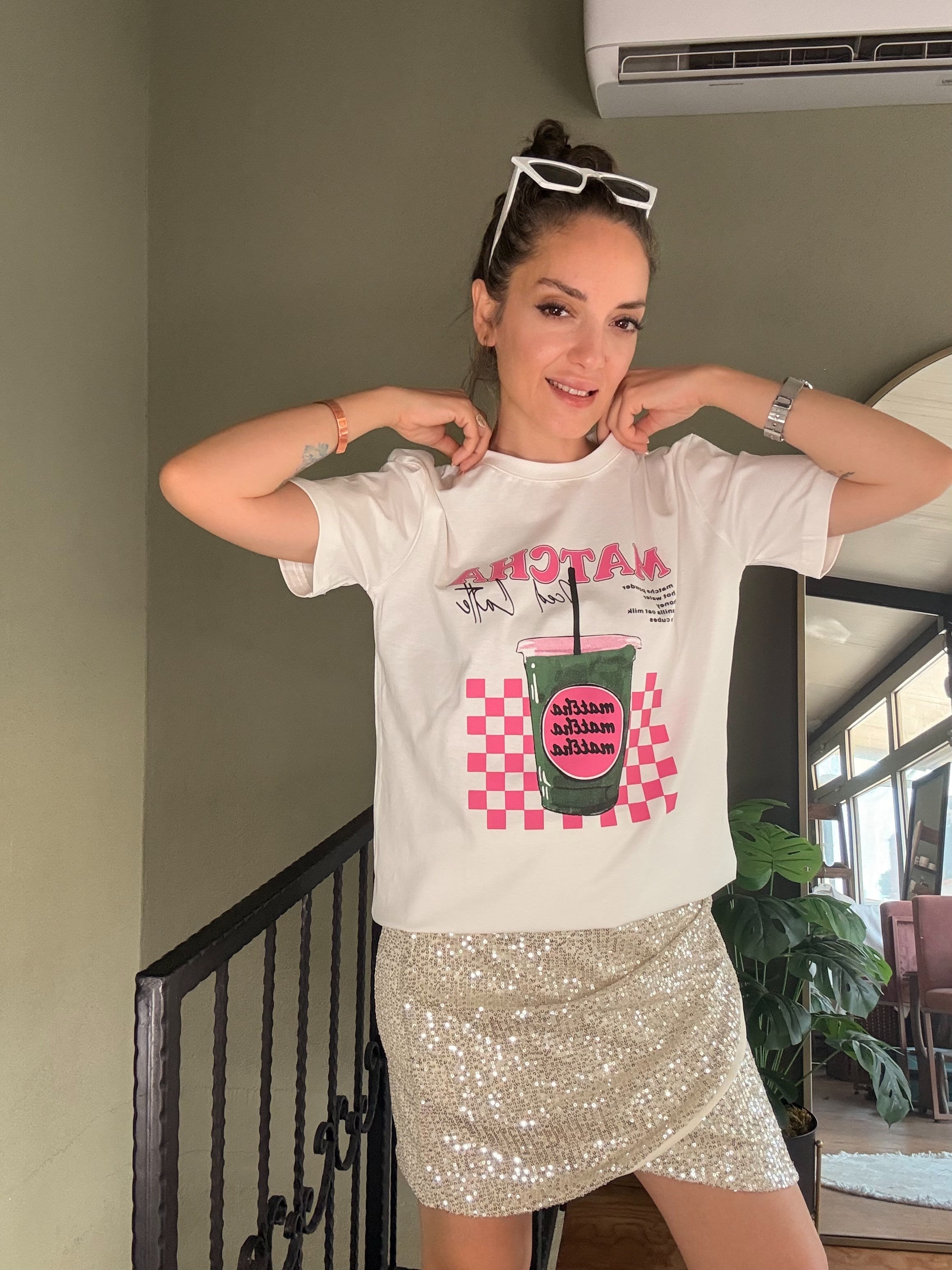 Ekru Matcha Iced Latte Baskılı Tişört