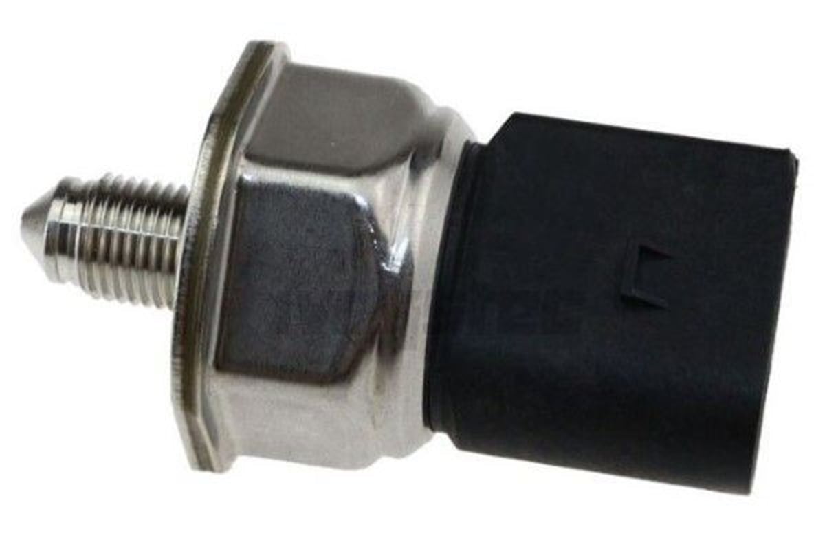 BOEM 04L906054 - Yakit Basinç Sensörü - Vw Golf7-polo-caddy-a3-leon-octavia