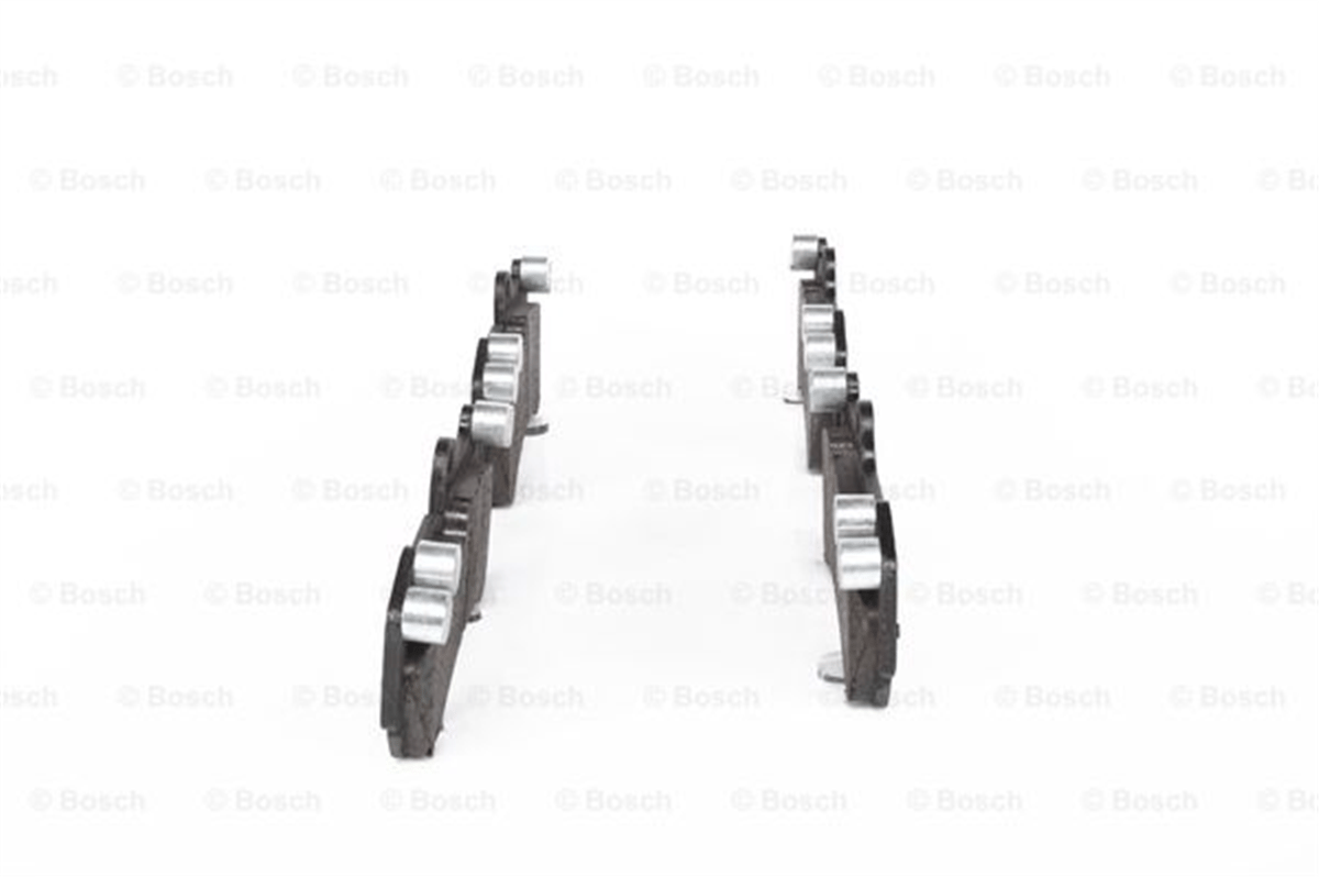 BOSCH 0986424740 - Fren Balatasi Ön - Vw Touareg-q7-cayenne