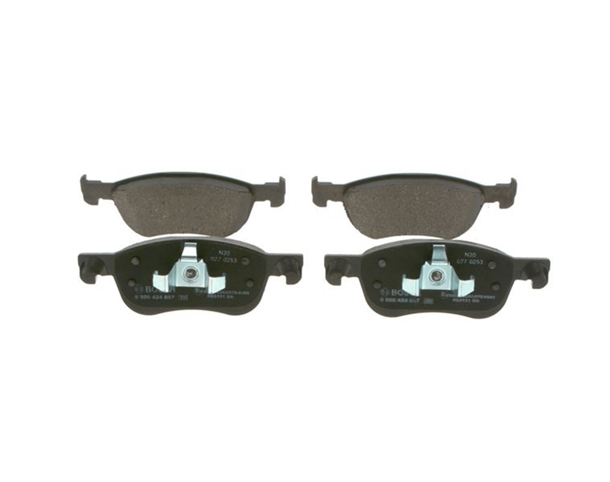 BOSCH 0986424867 - Fren Balatasi Ön - Ford Fiesta Vii Courier V-769