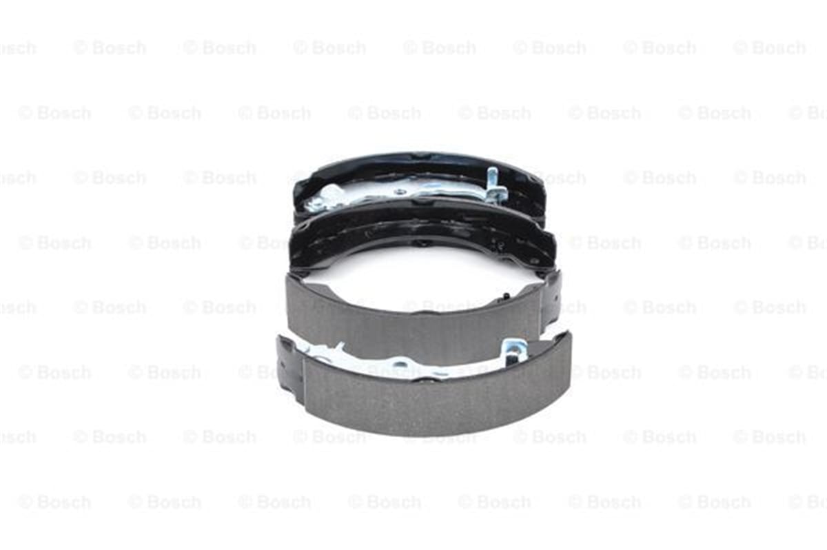 BOSCH 0986487796 - Fren Balatasi Arka - Ford Courier/b-max/focus/puma